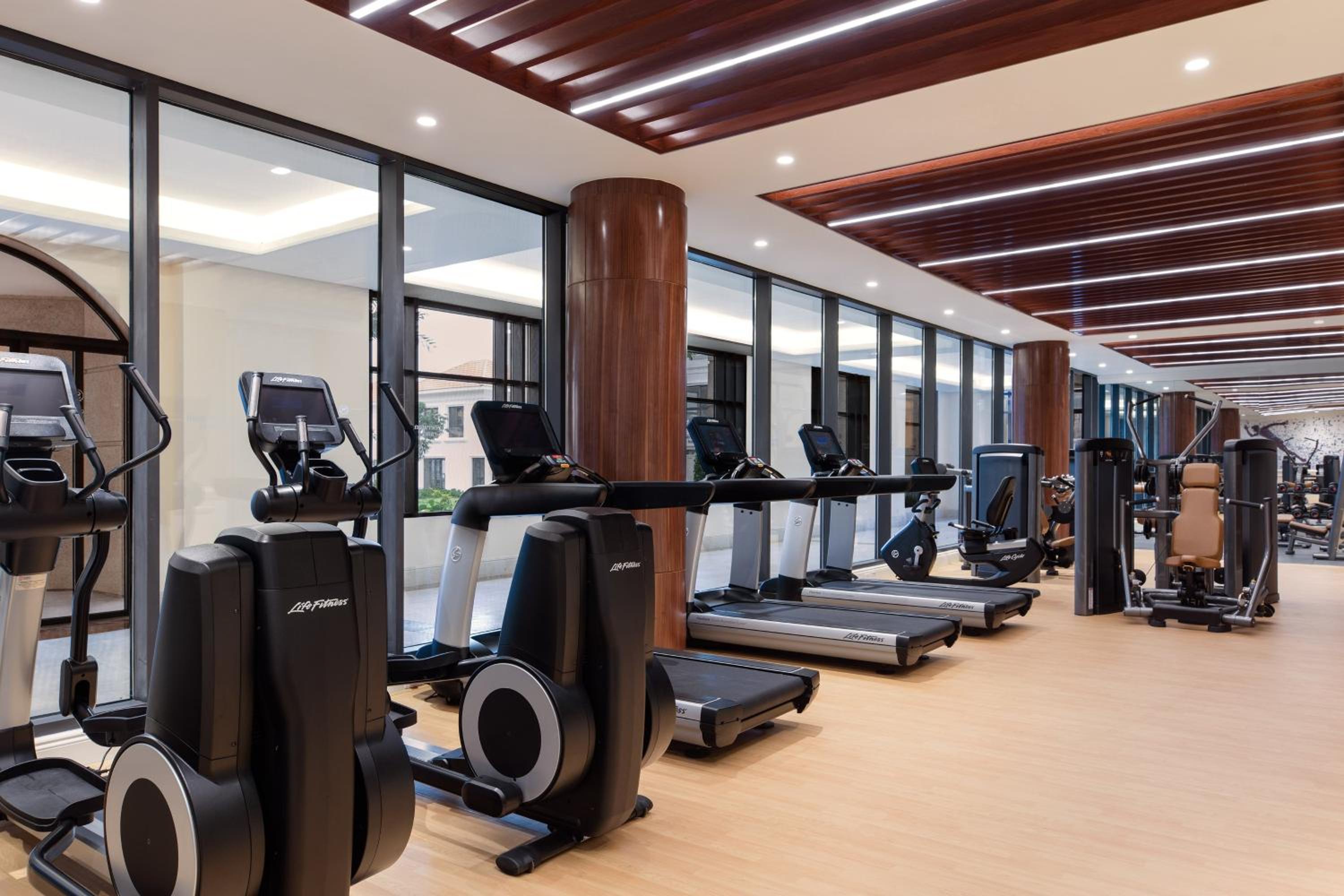 Sheraton Grand Danang Beach Resort & Spa