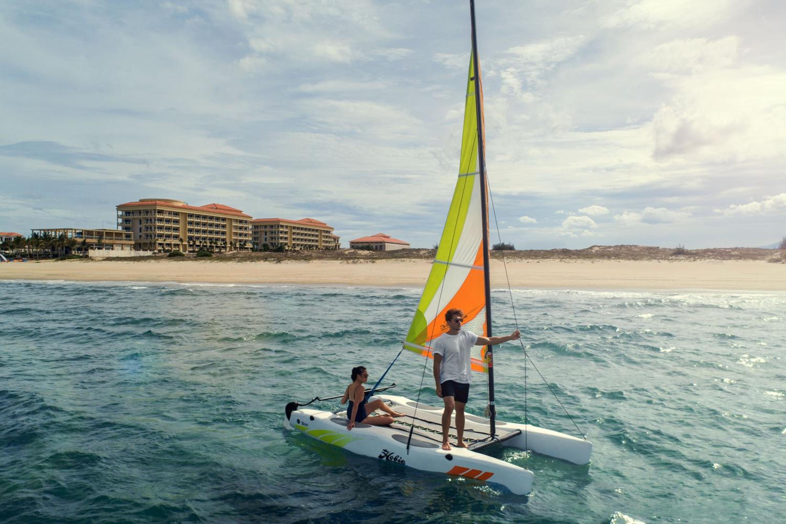 Sheraton Grand Danang Beach Resort & Spa