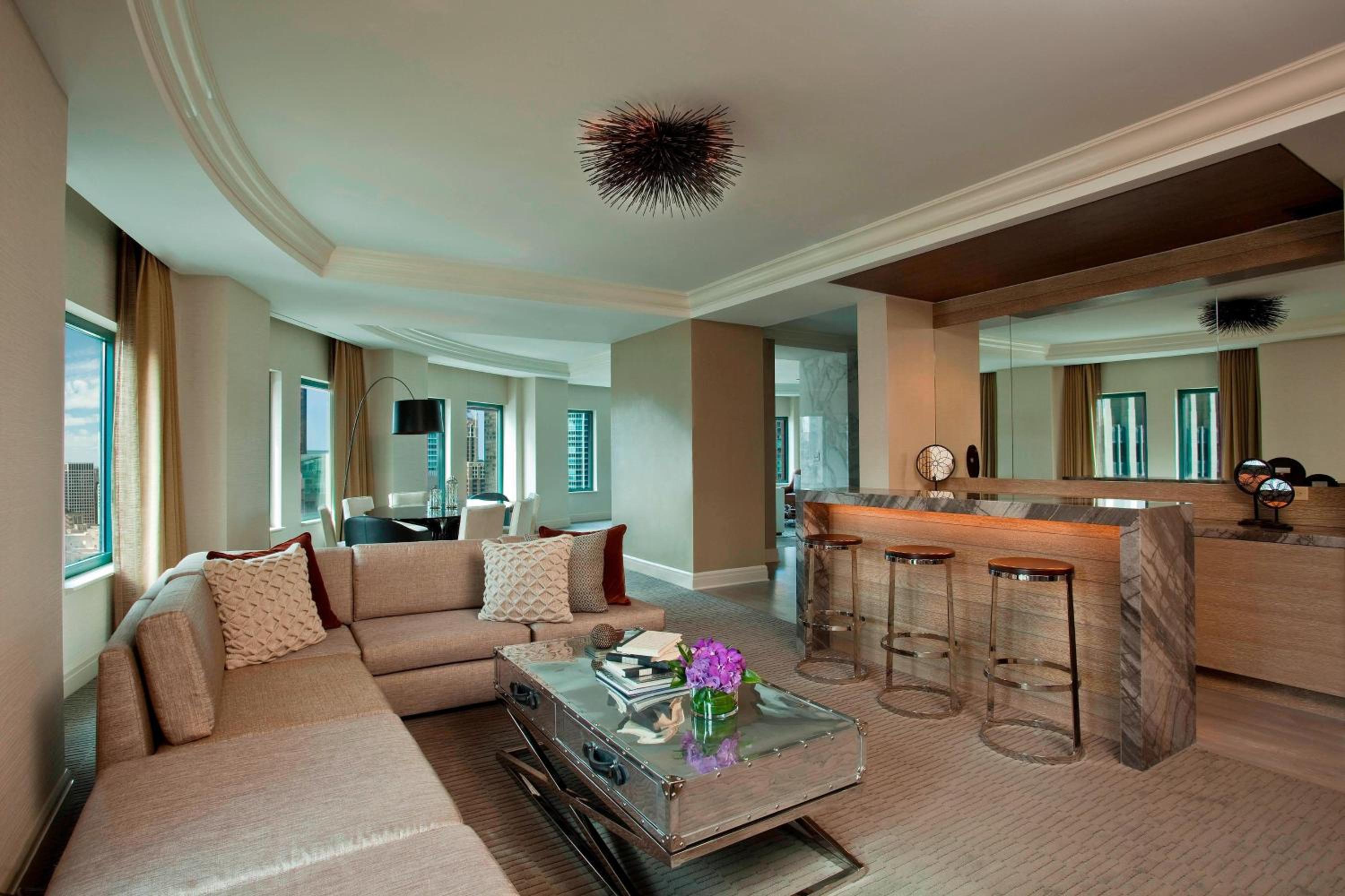 Chicago Vacations - Sheraton Grand Chicago Riverwalk - Property Image 44