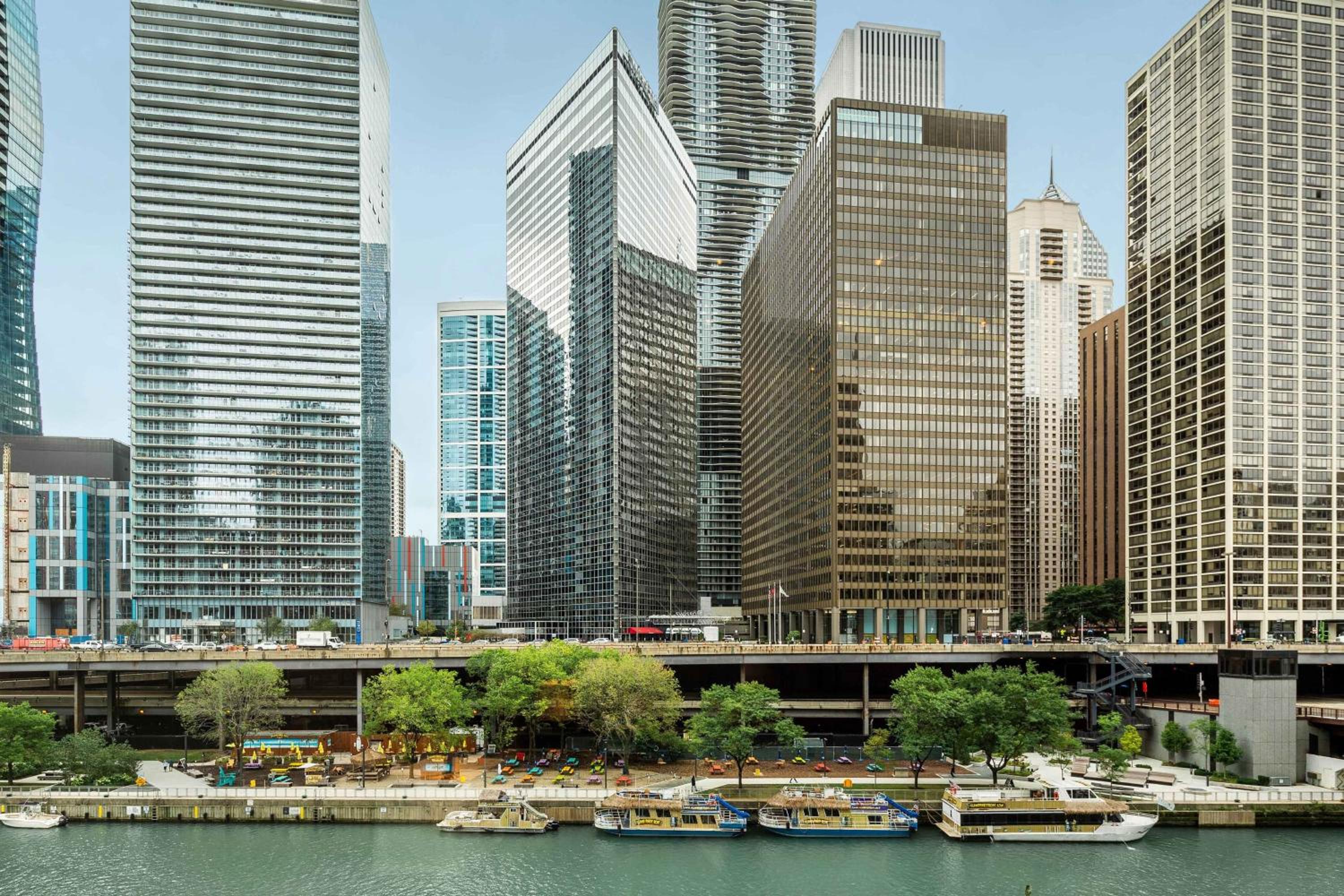 Chicago Vacations - Sheraton Grand Chicago Riverwalk - Property Image 34