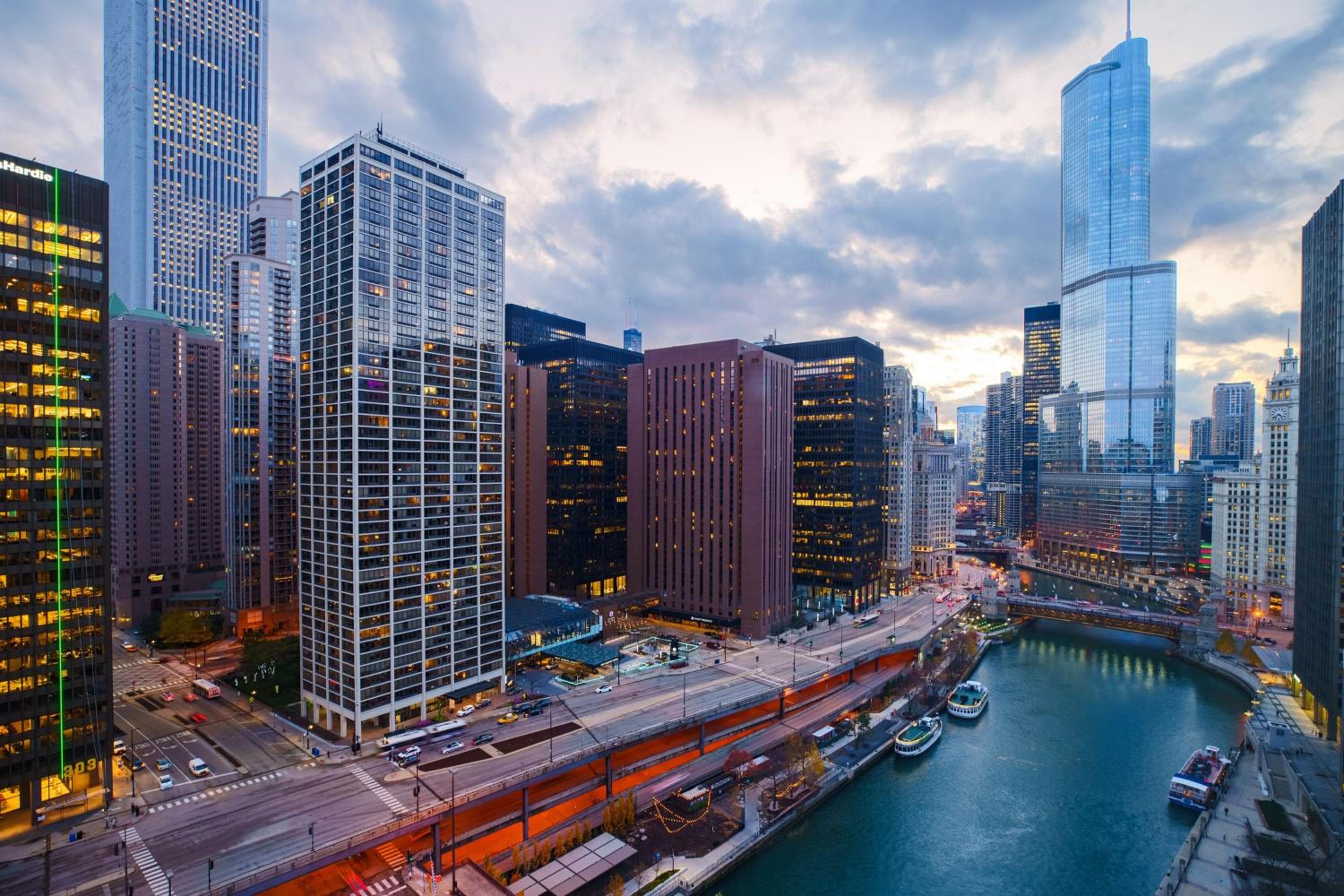Chicago Vacations - Sheraton Grand Chicago Riverwalk - Property Image 33