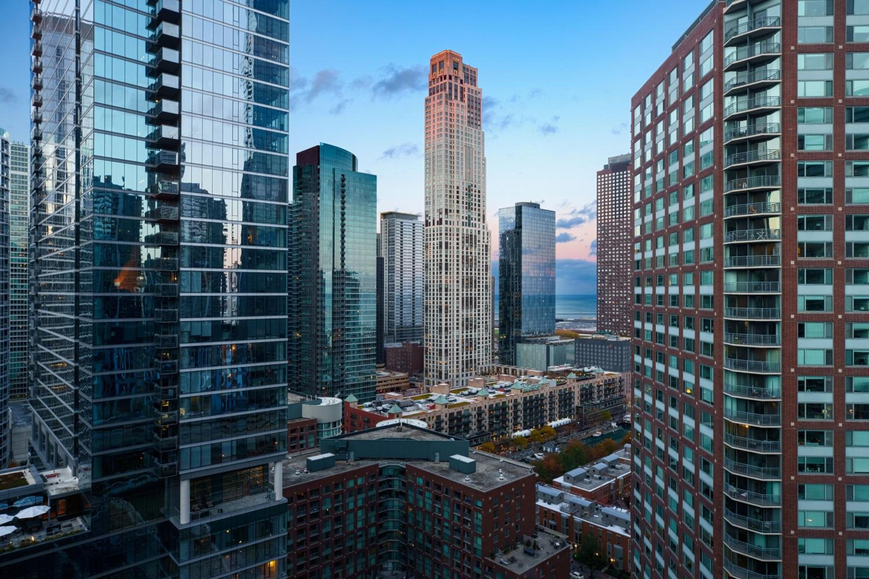 Chicago Vacations - Sheraton Grand Chicago Riverwalk - Property Image 21