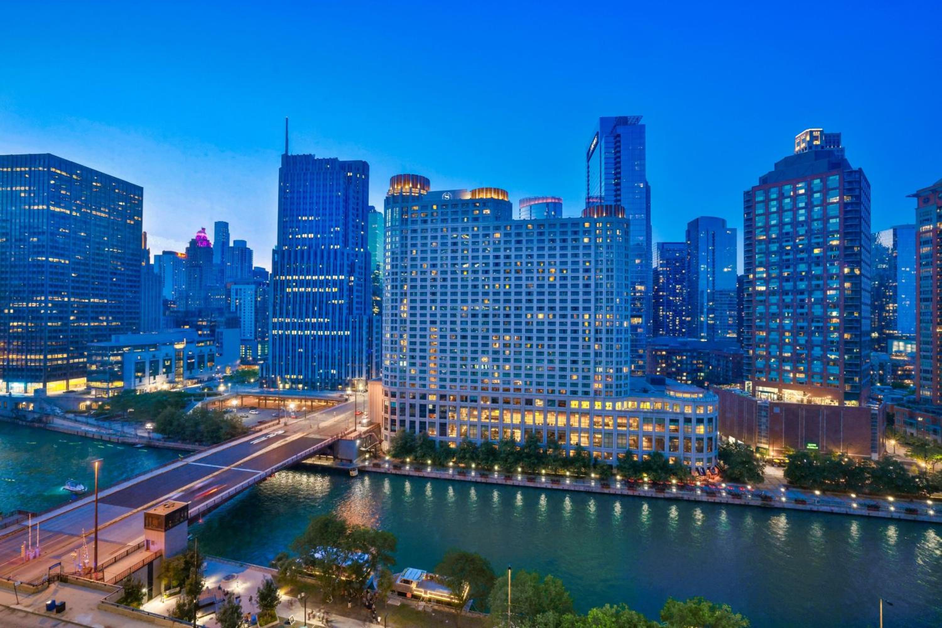 Chicago Vacations - Sheraton Grand Chicago Riverwalk - Property Image 7