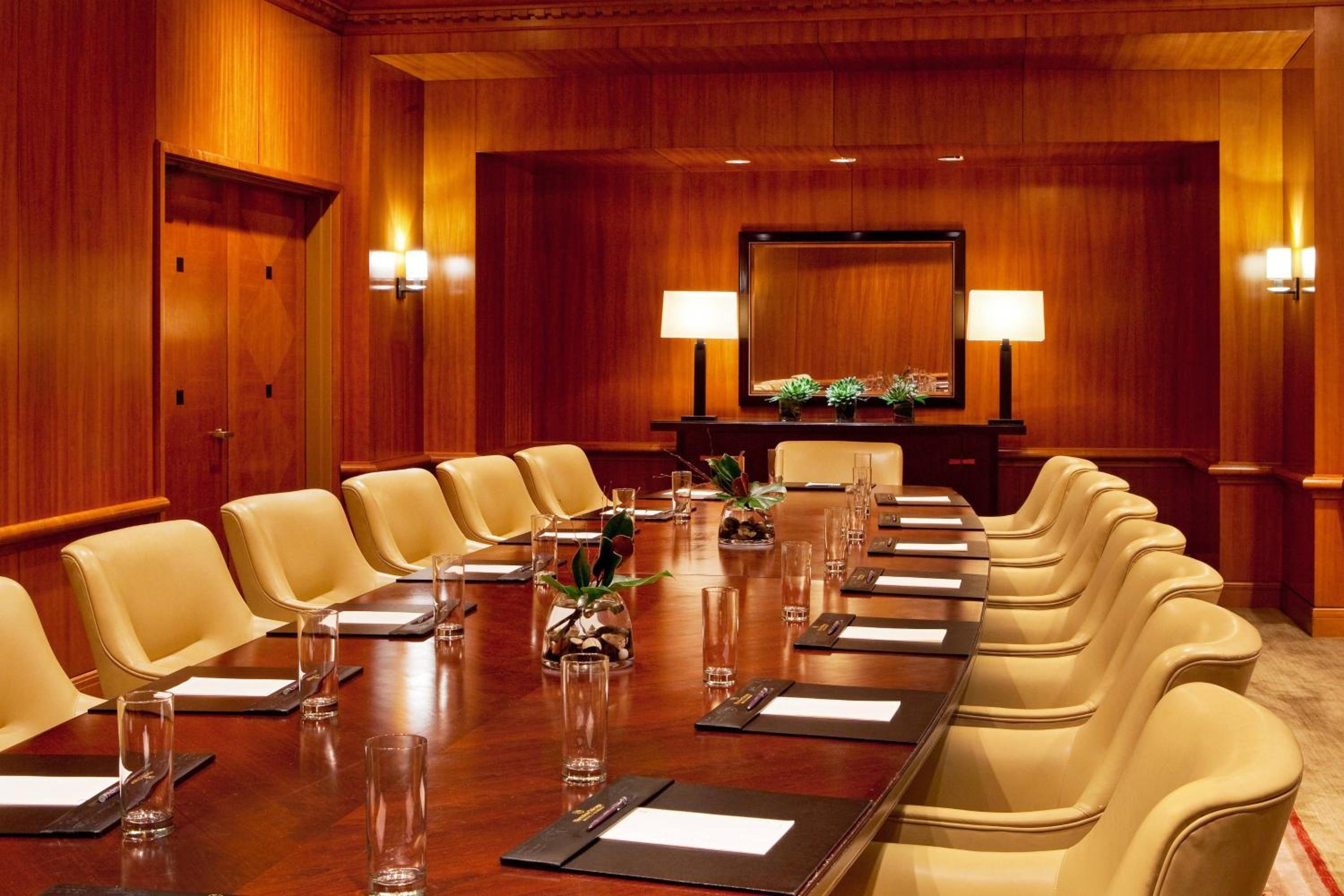 Chicago Vacations - Sheraton Grand Chicago Riverwalk - Property Image 85