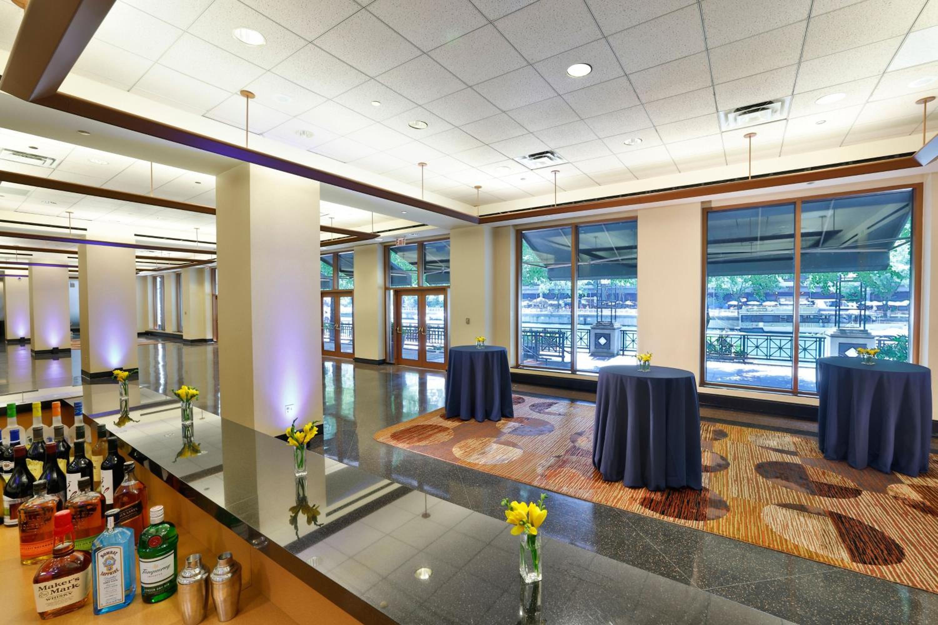 Chicago Vacations - Sheraton Grand Chicago Riverwalk - Property Image 82