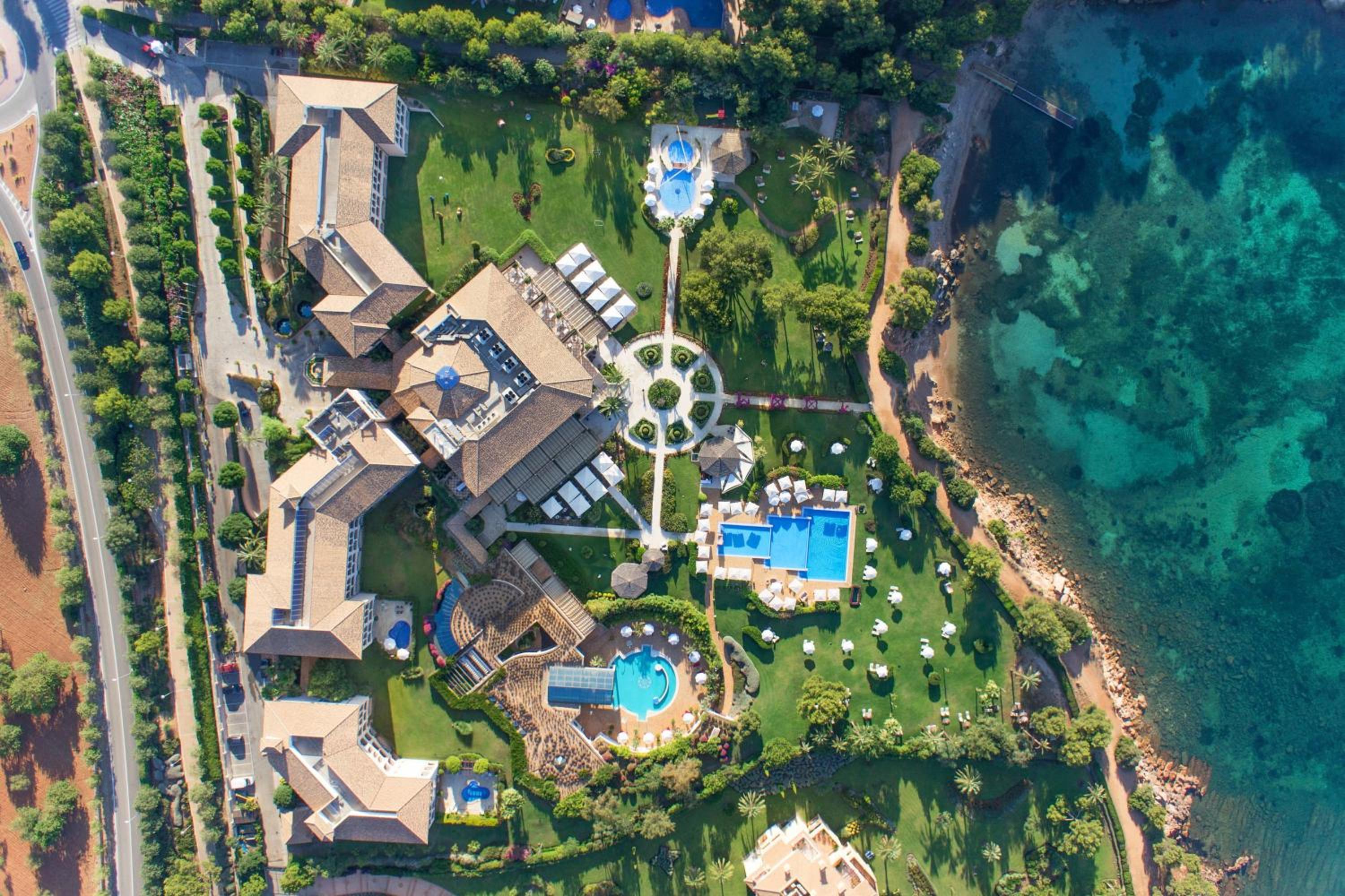The St. Regis Mardavall Mallorca Resort - Image 4