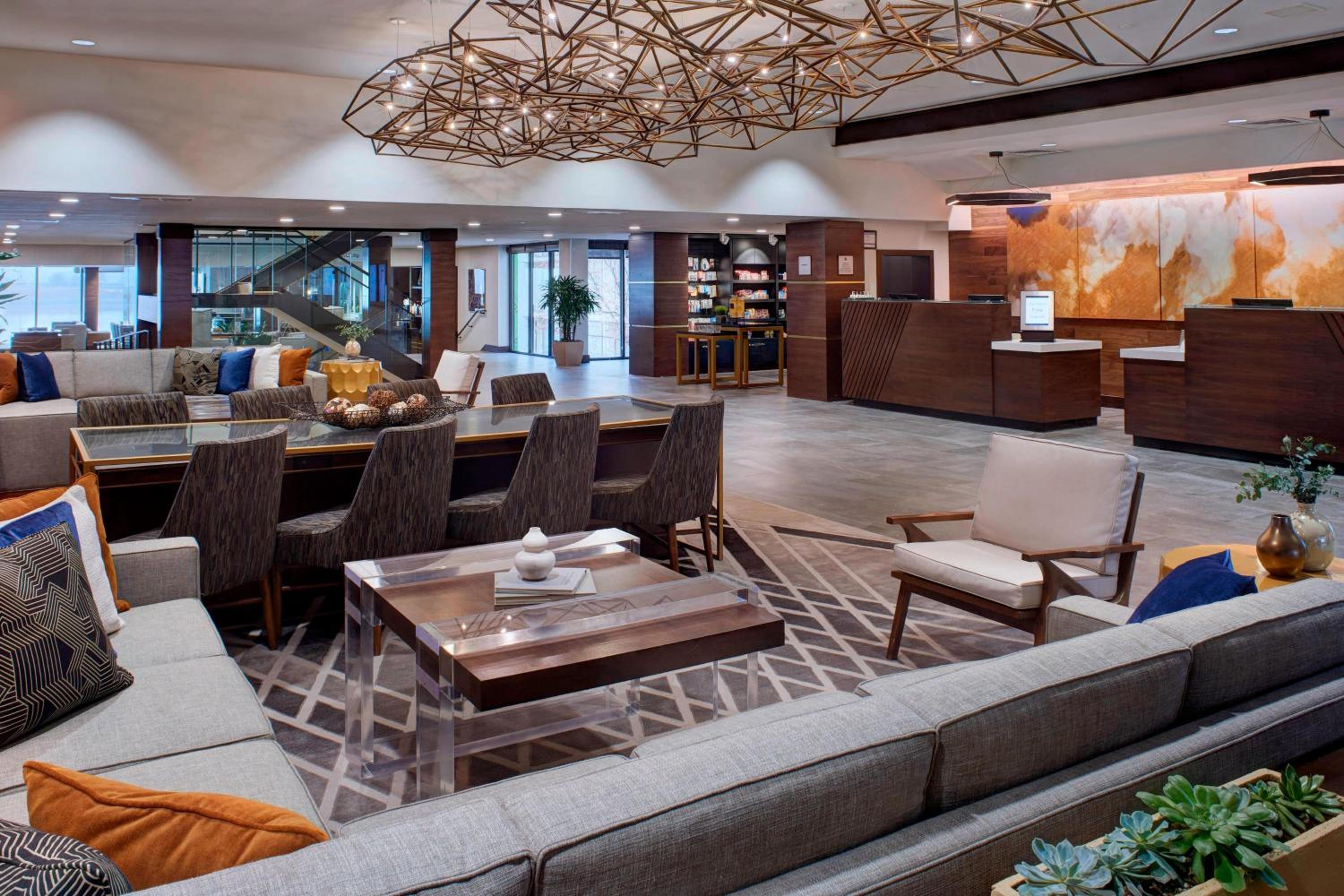 Kansas City Vacations - Kansas City Airport Marriott - Property Image 47