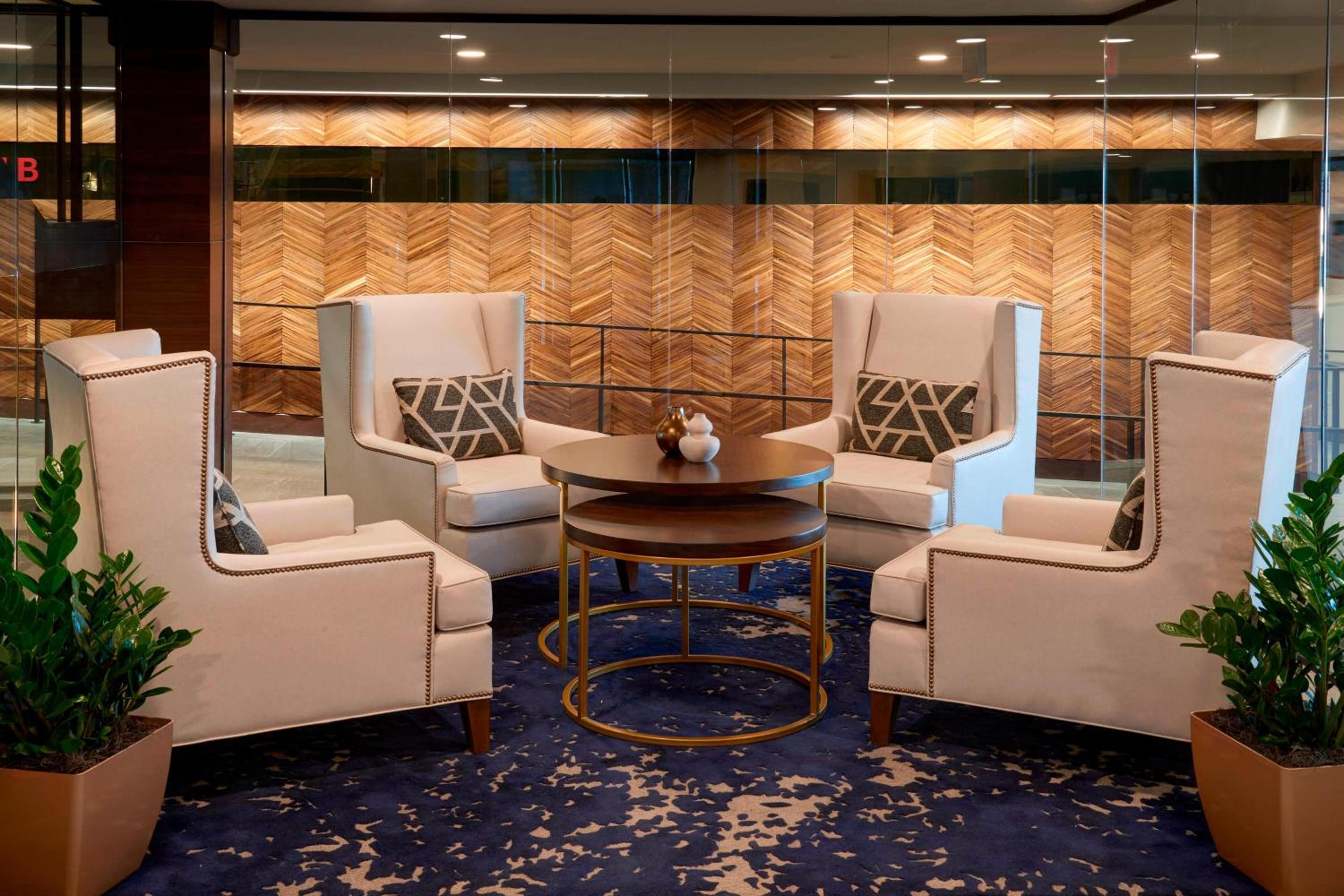 Kansas City Vacations - Kansas City Airport Marriott - Property Image 45