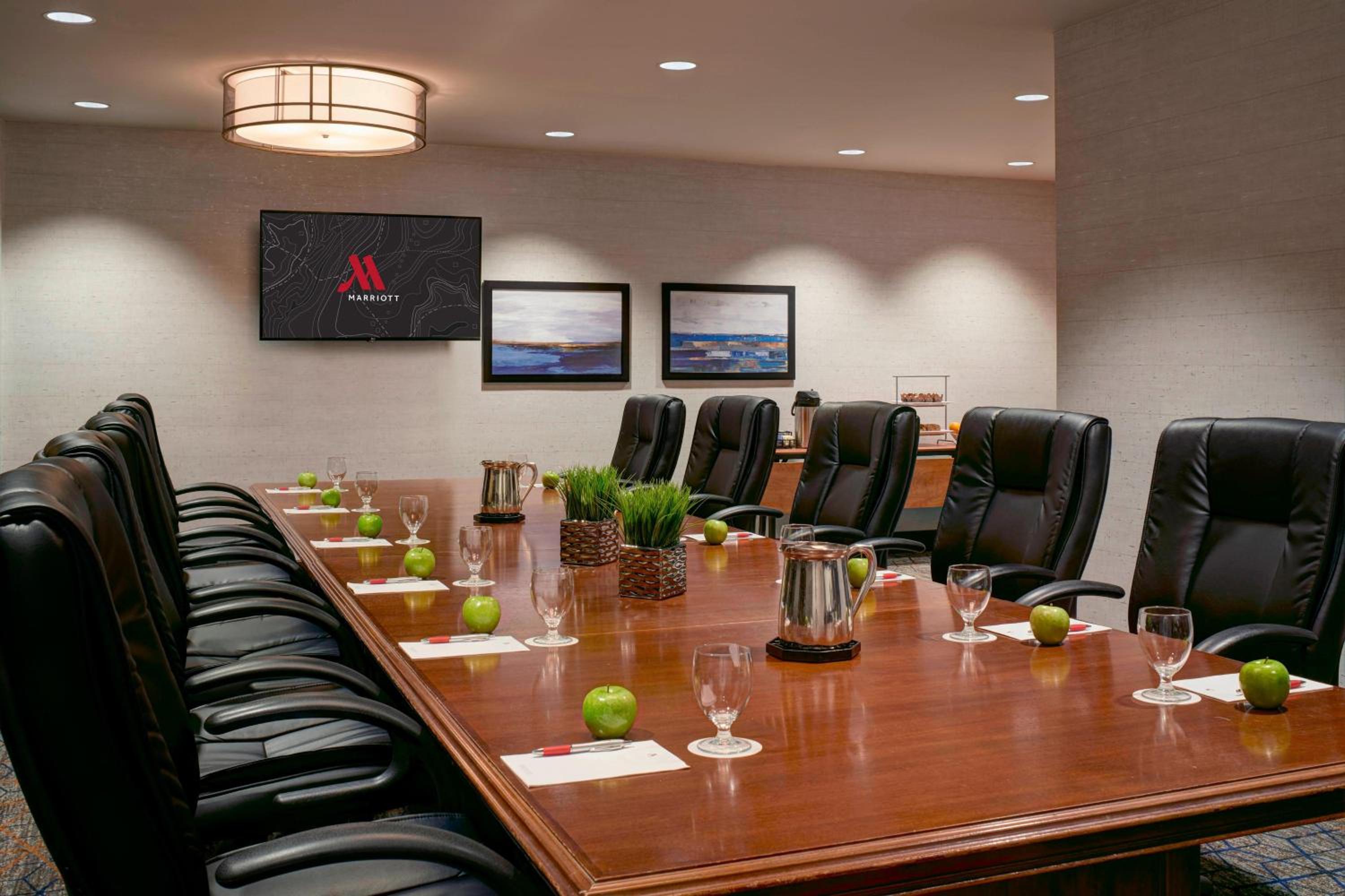 Kansas City Vacations - Kansas City Airport Marriott - Property Image 40
