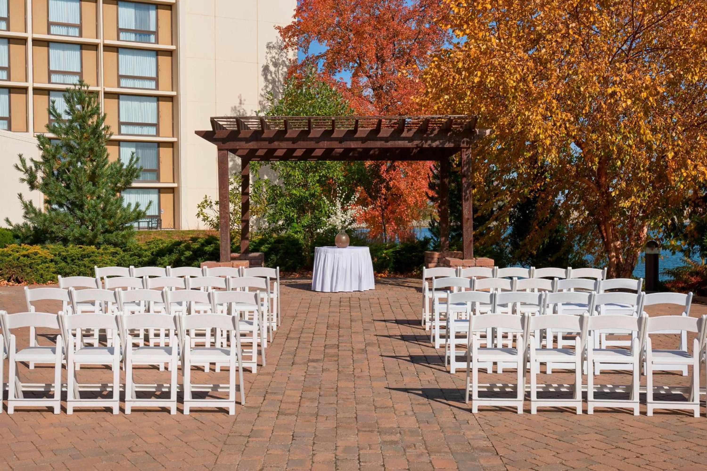 Kansas City Vacations - Kansas City Airport Marriott - Property Image 68