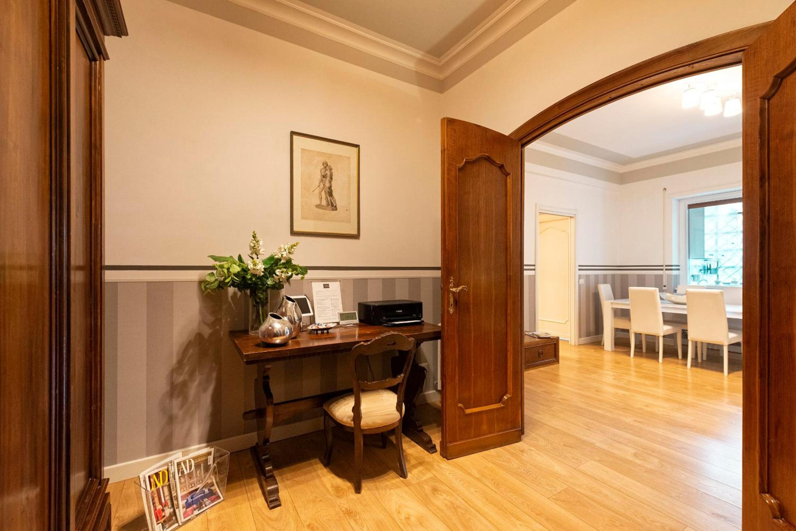 Vatican House Apartment