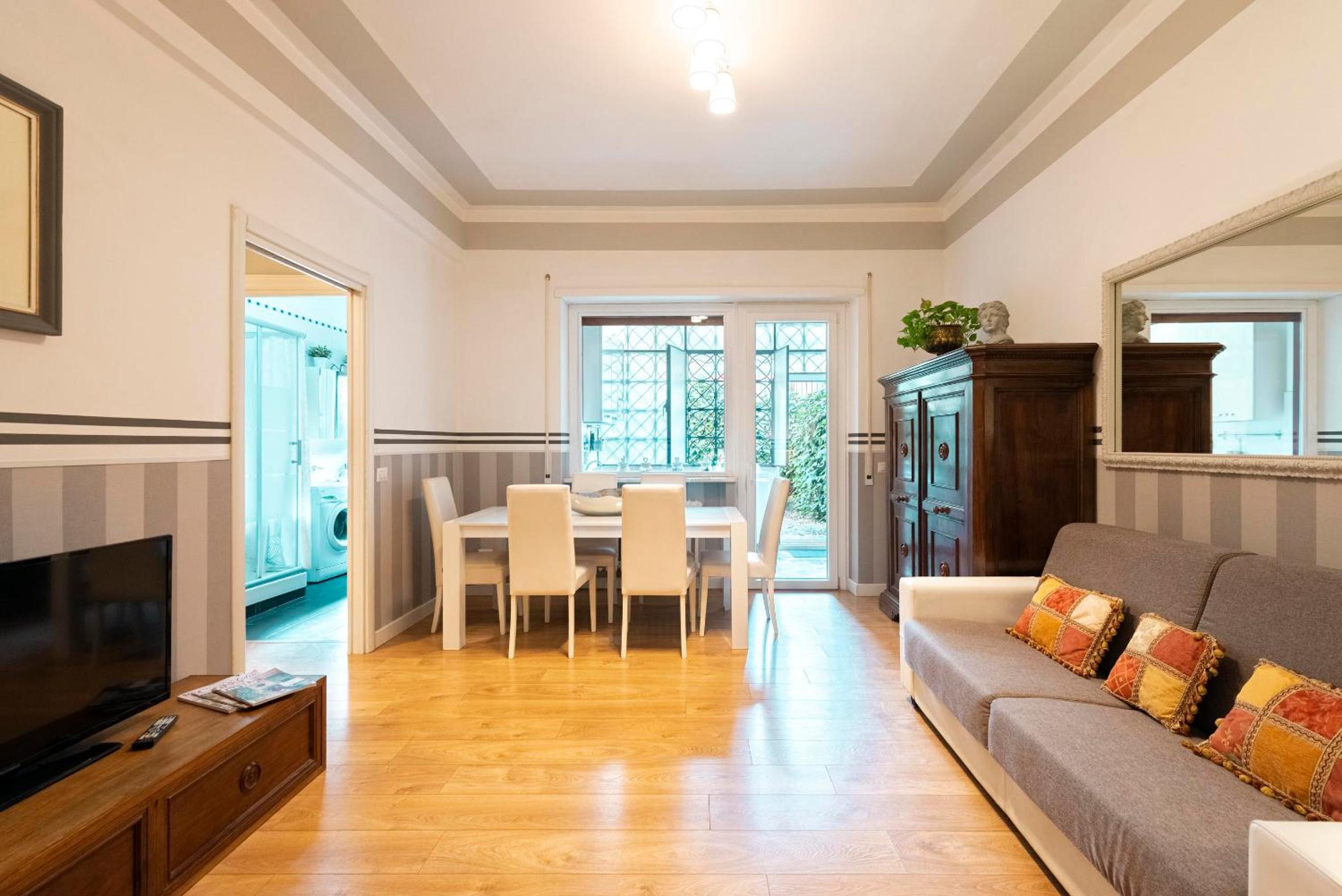 Vatican House Apartment