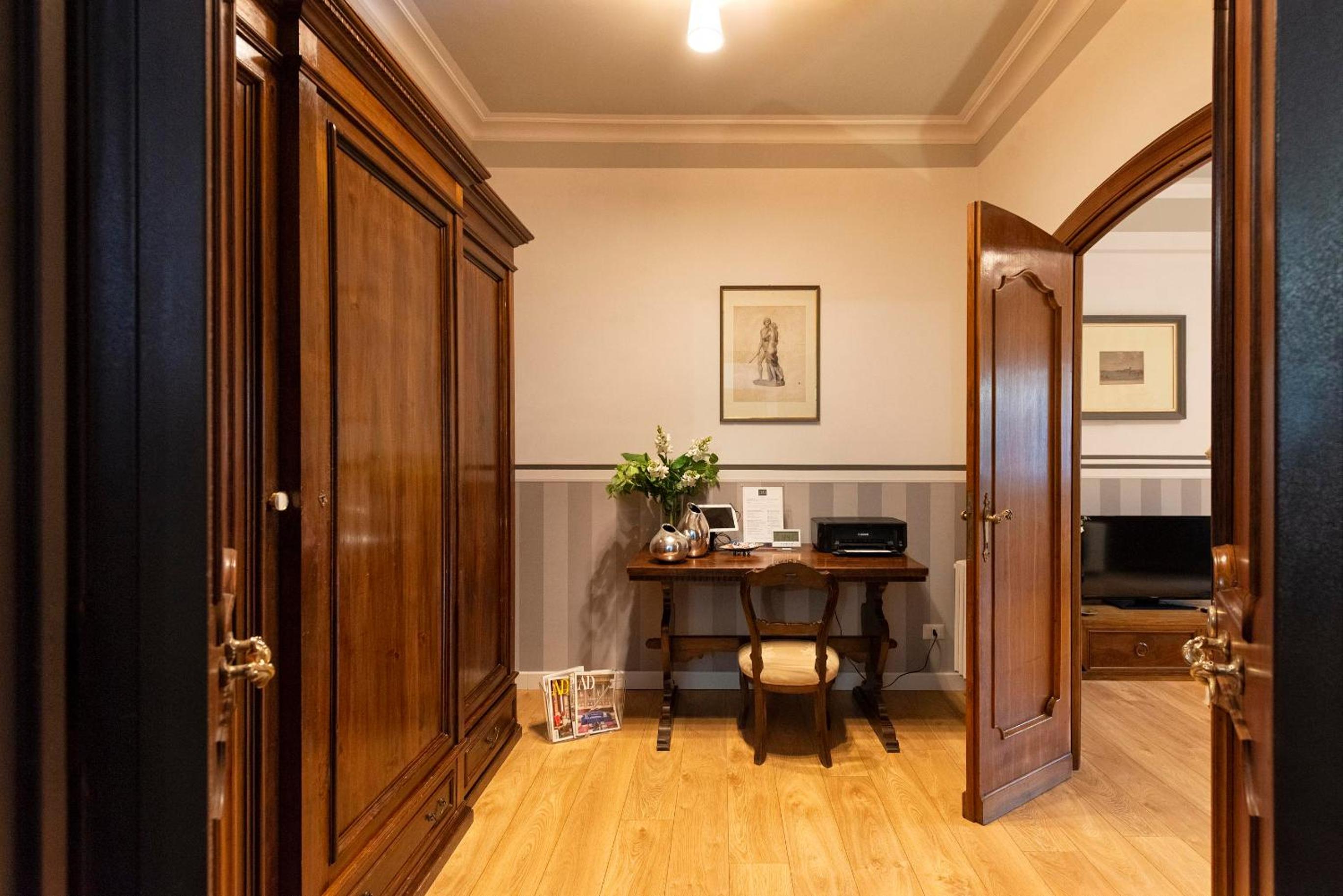 Vatican House Apartment