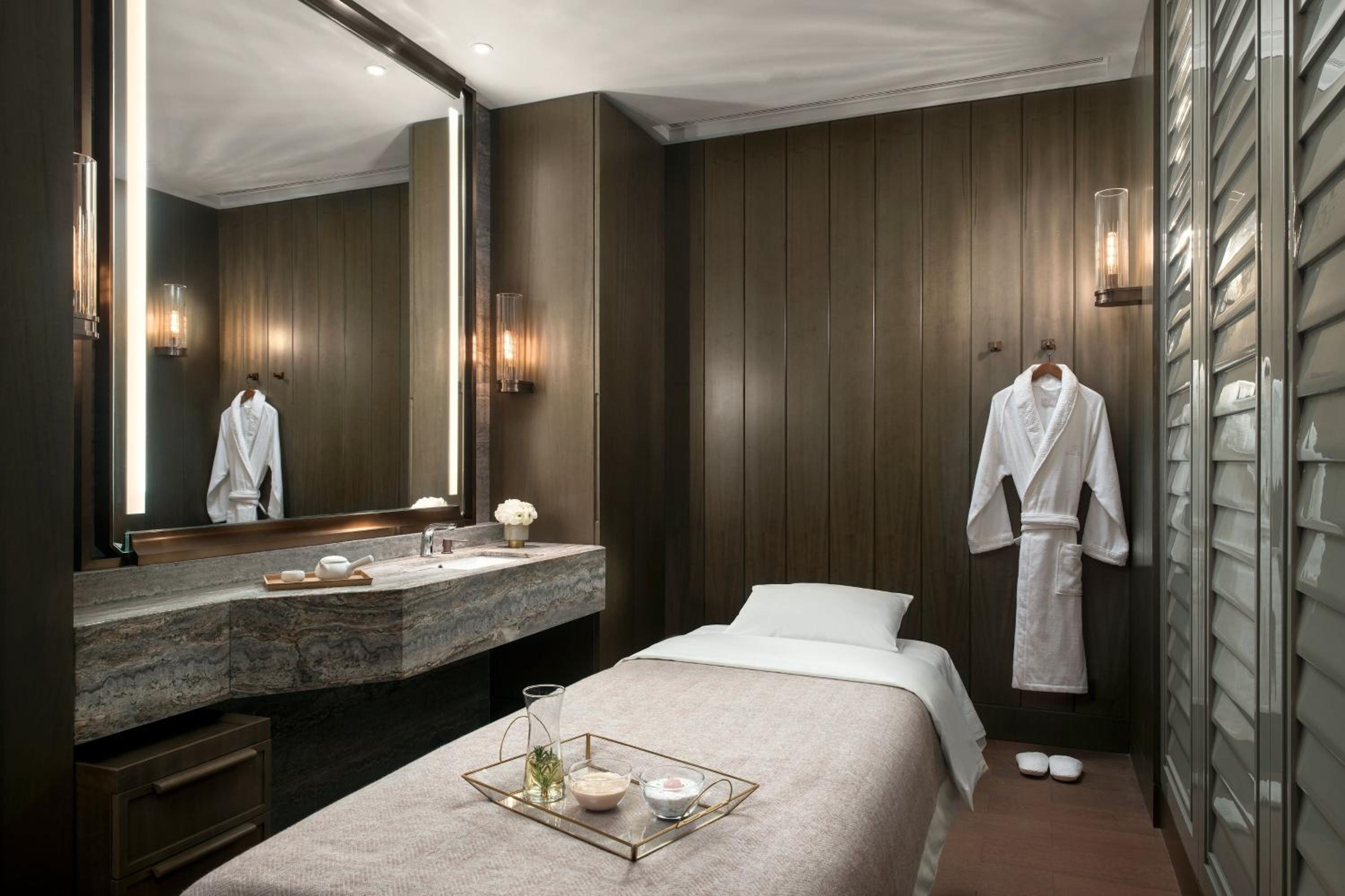 The St. Regis Hong Kong