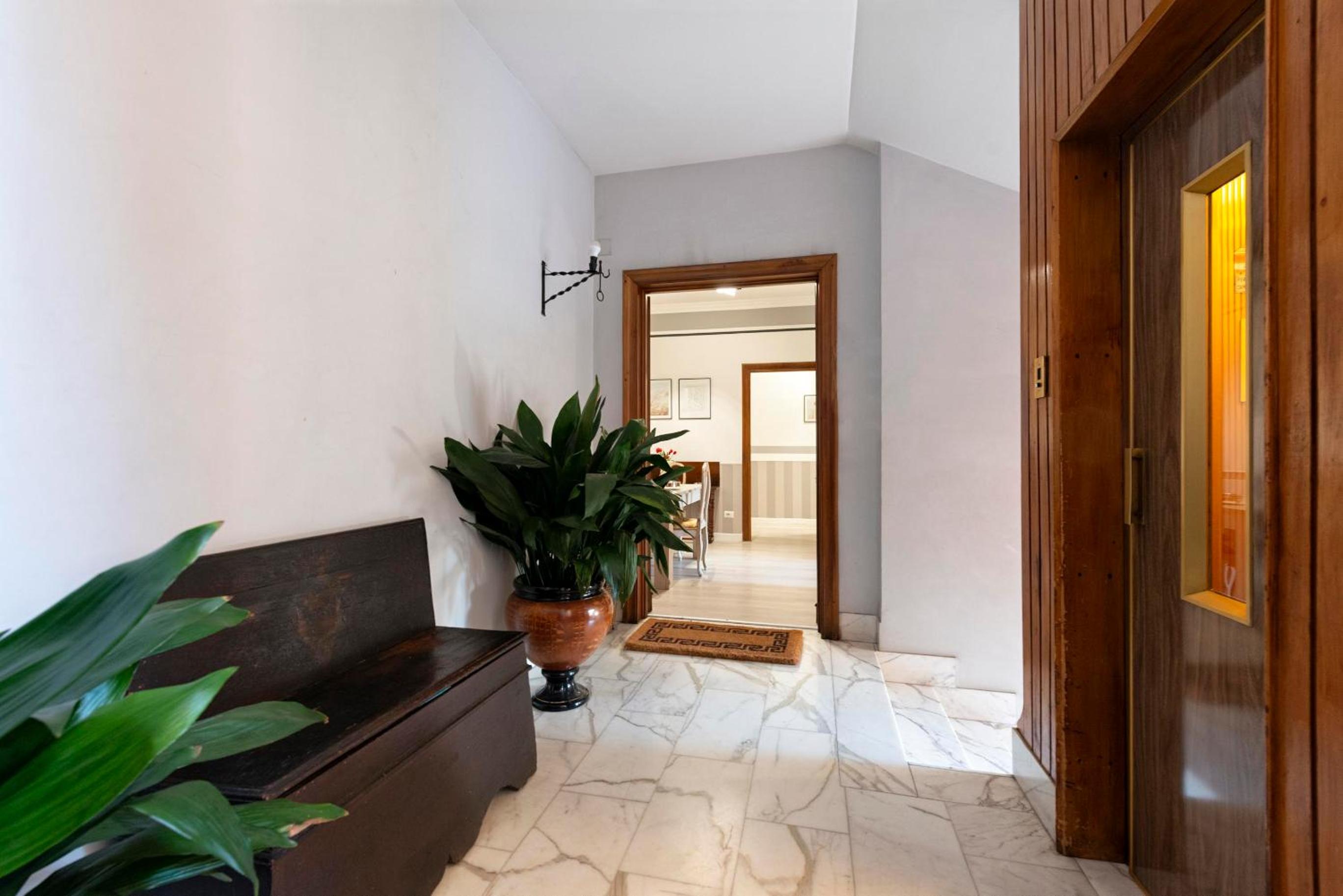 Vatican House Apartment