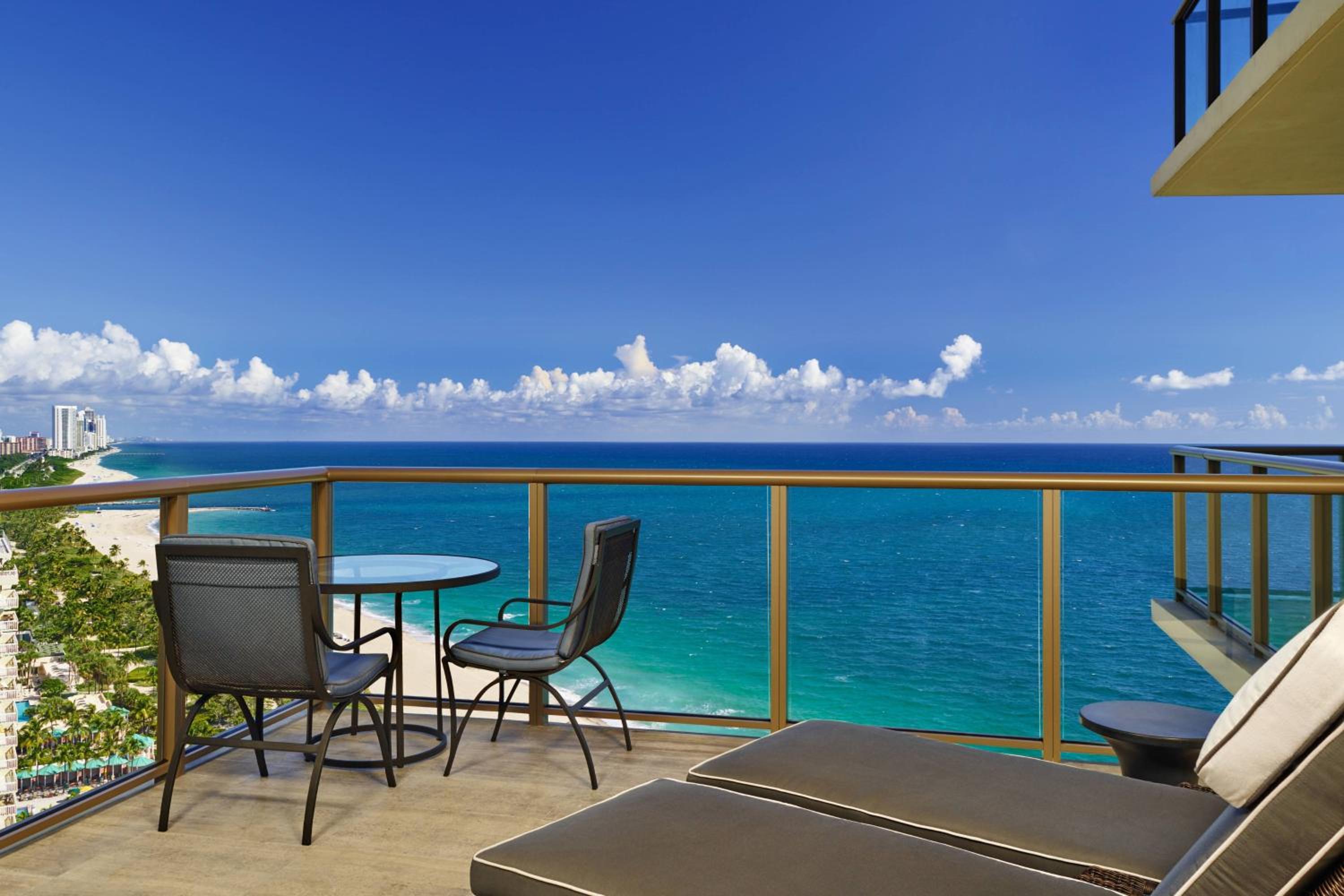 The St. Regis Bal Harbour Resort - Image 3