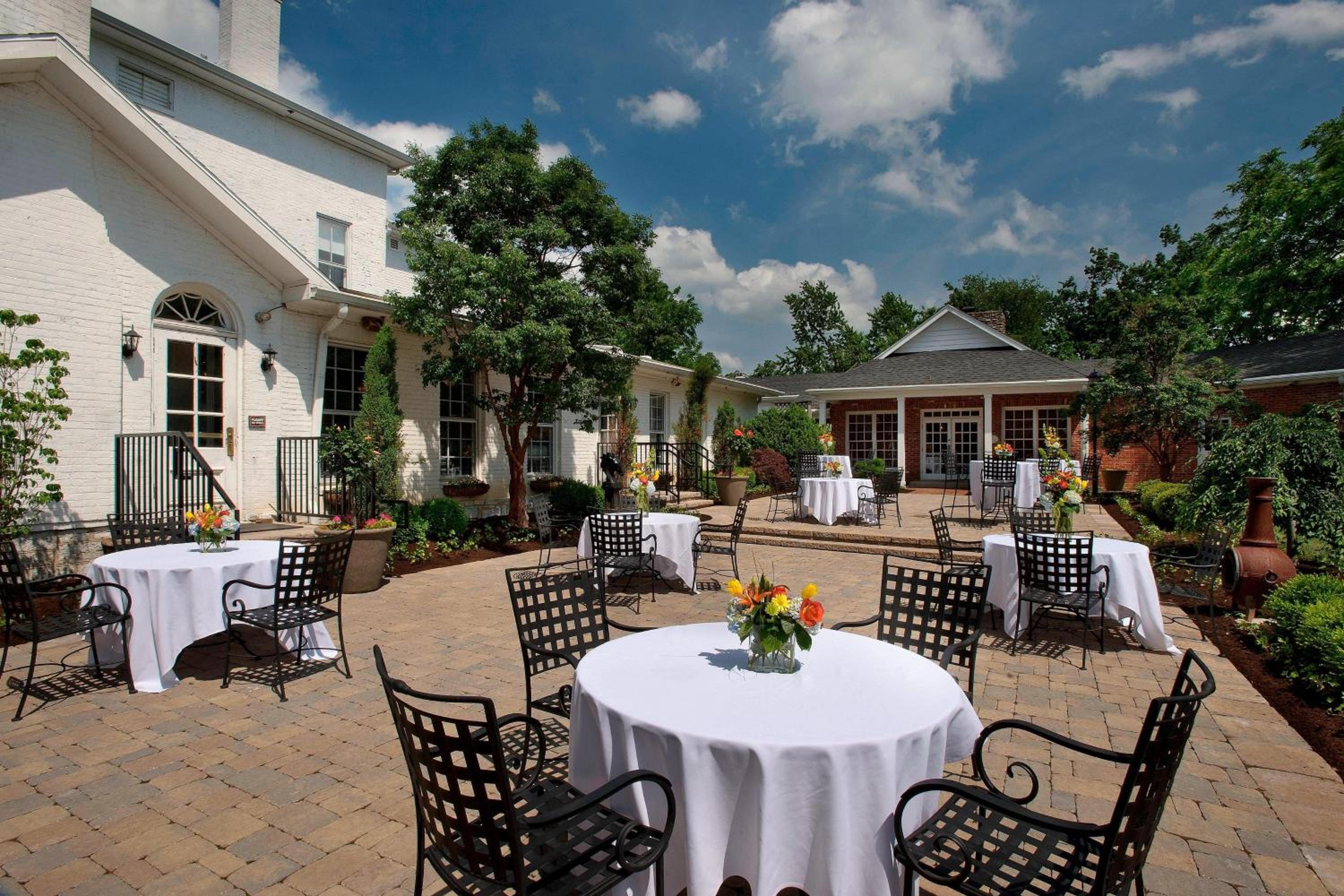Lexington Vacations - Marriott Lexington Griffin Gate Golf Resort Spa - Property Image 109