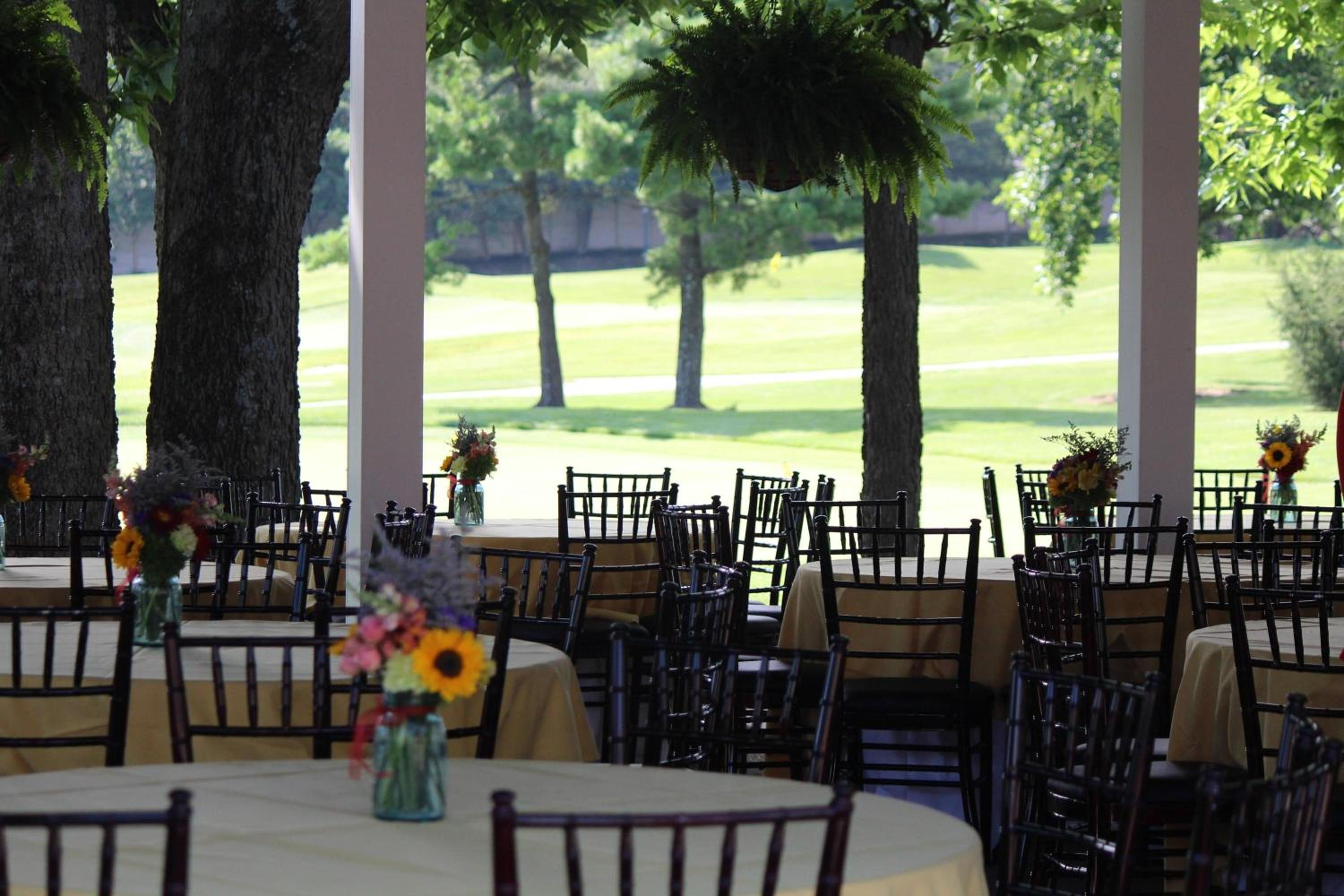 Lexington Vacations - Marriott Lexington Griffin Gate Golf Resort Spa - Property Image 99