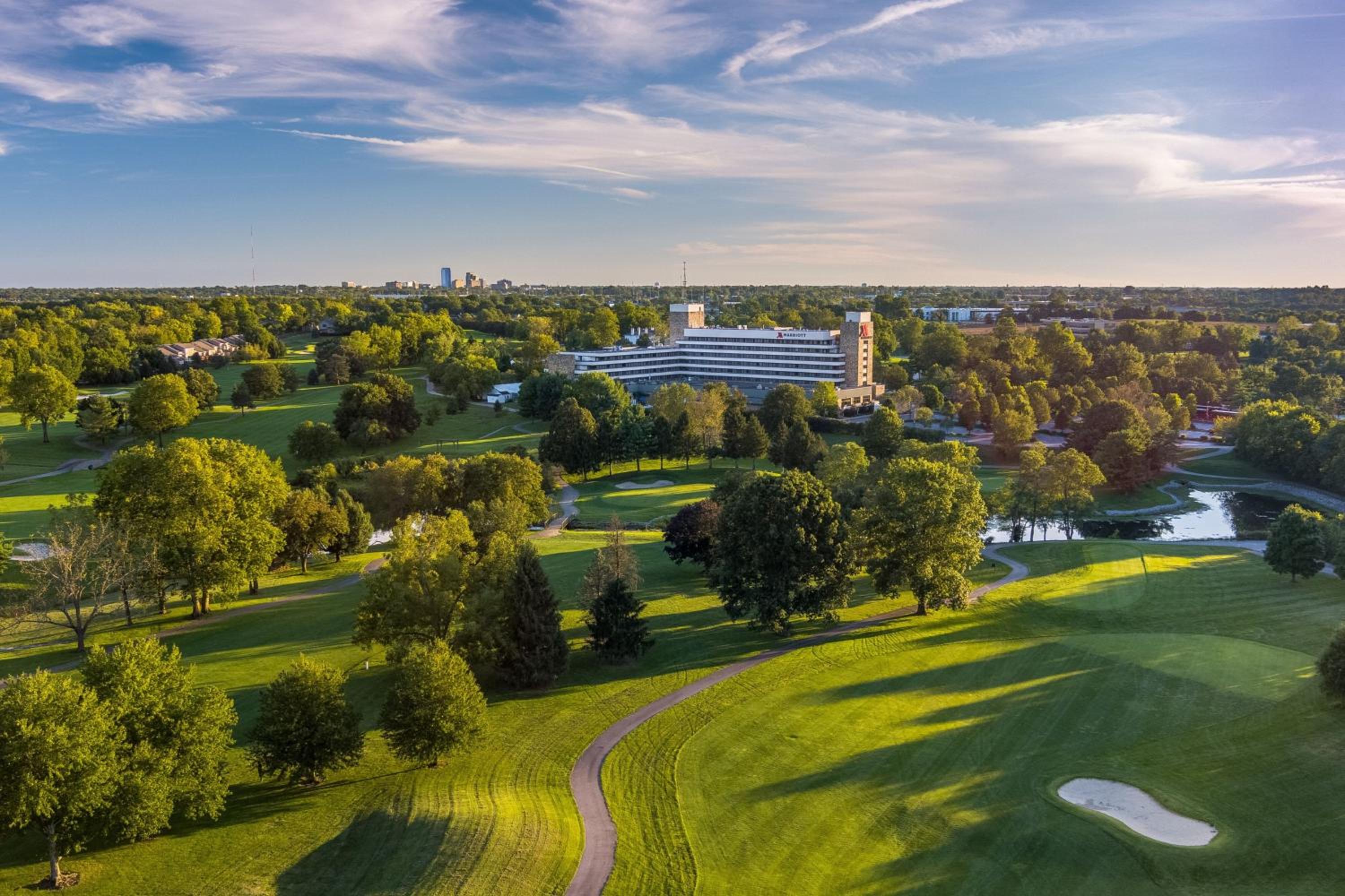 Lexington Vacations - Marriott Lexington Griffin Gate Golf Resort  Spa - Property Image 6