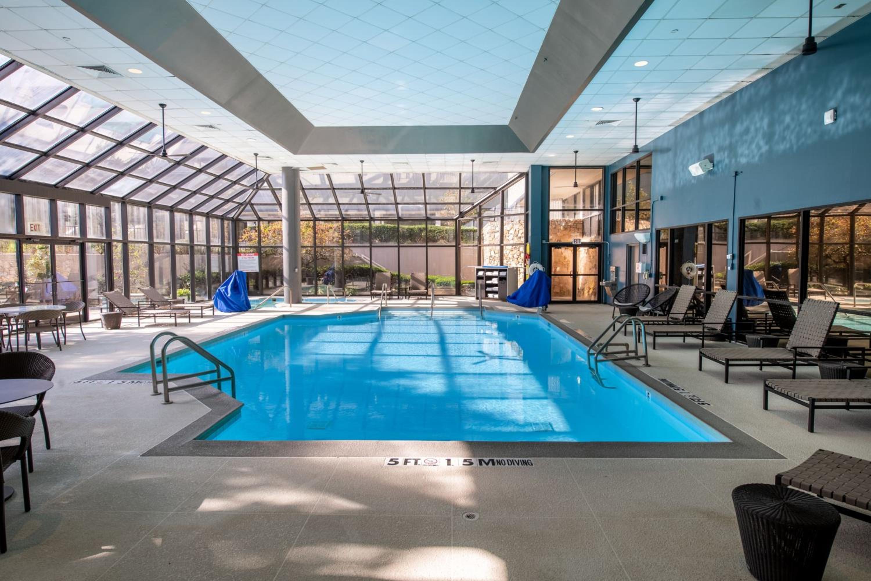 Lexington Vacations - Marriott Lexington Griffin Gate Golf Resort Spa - Property Image 79