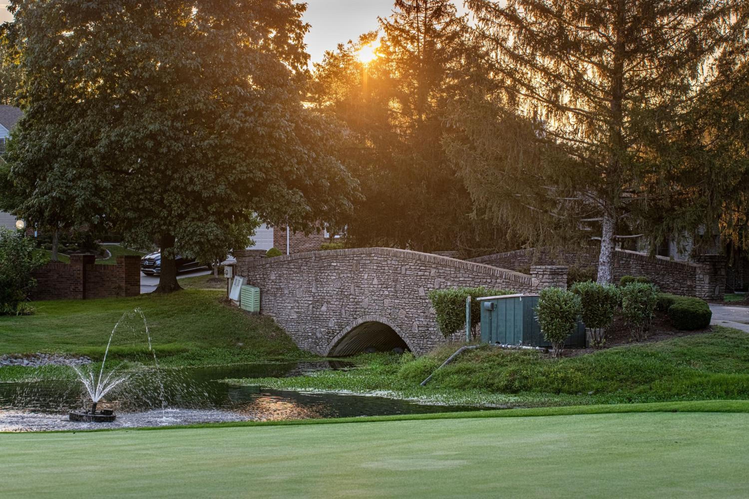 Lexington Vacations - Marriott Lexington Griffin Gate Golf Resort Spa - Property Image 94