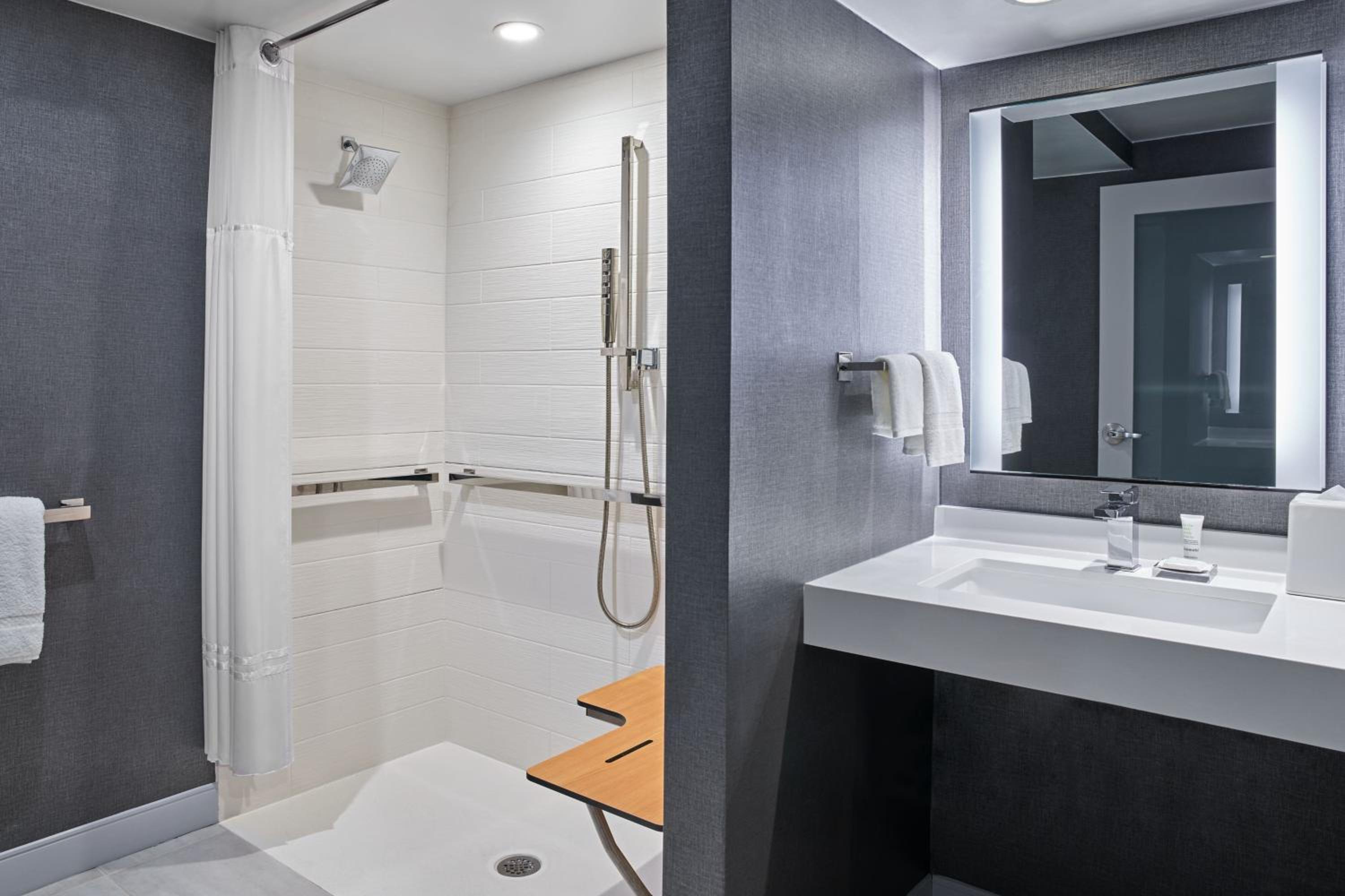 Lexington Vacations - Marriott Lexington Griffin Gate Golf Resort Spa - Property Image 18