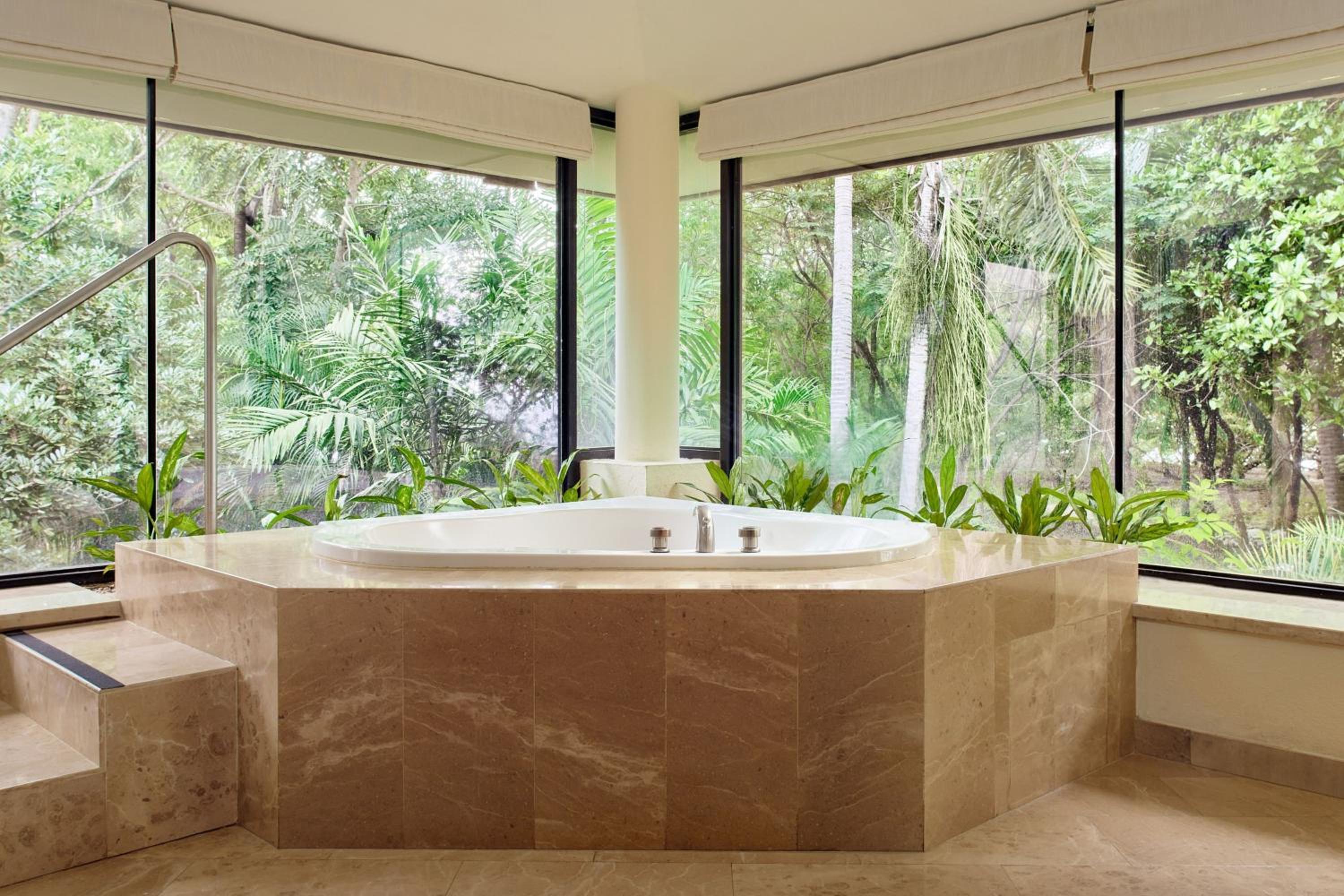 The Westin Reserva Conchal, an All-Inclusive Golf Resort & Spa