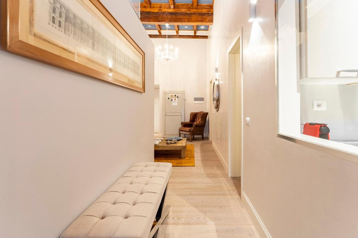 Art Apartment Luxury Sofia Suite
