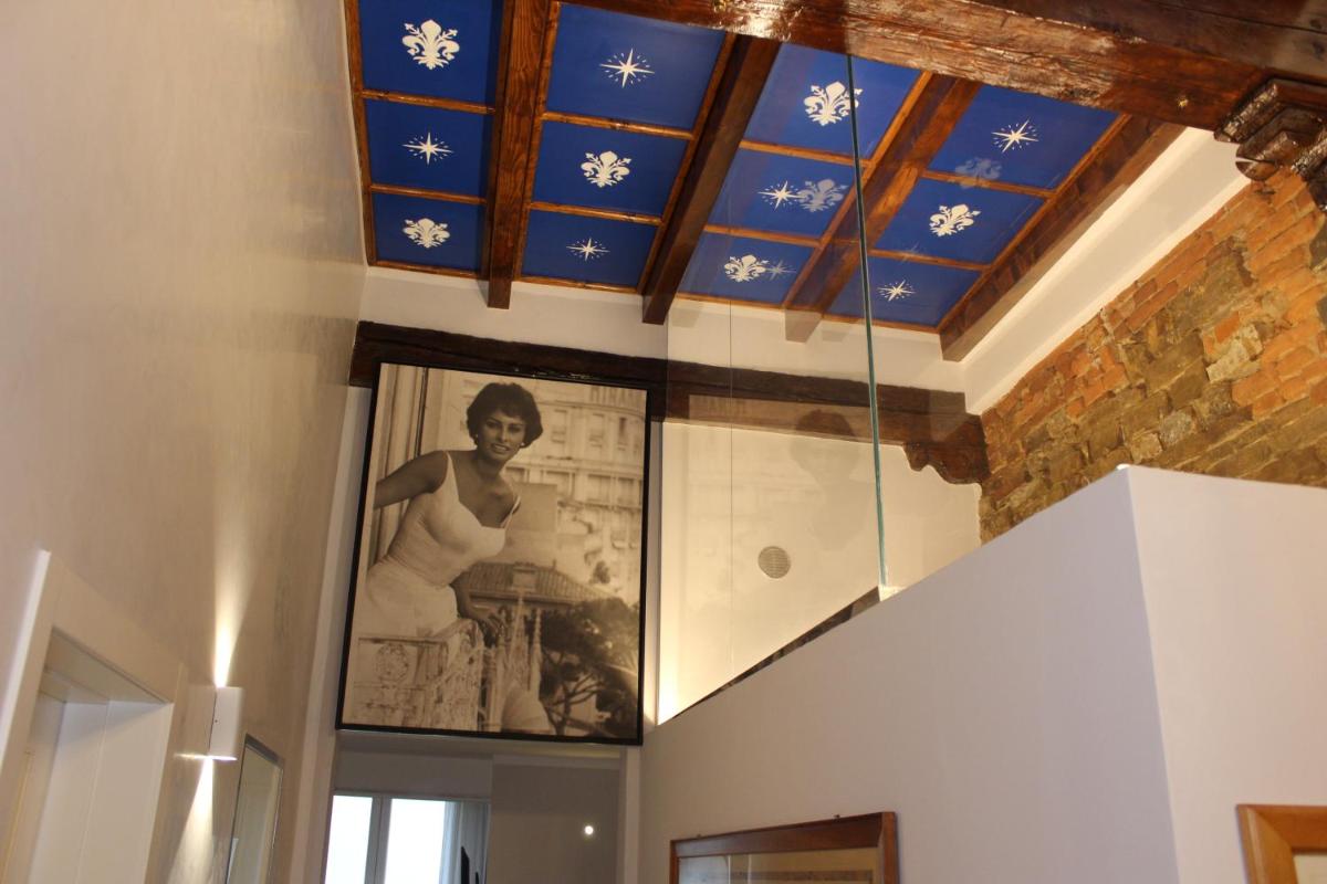Art Apartment Luxury Sofia Suite