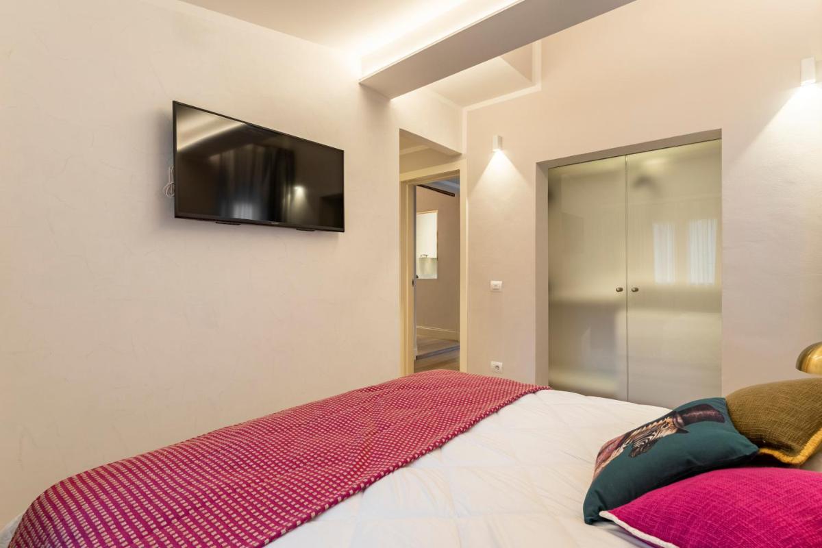 Art Apartment Luxury Sofia Suite