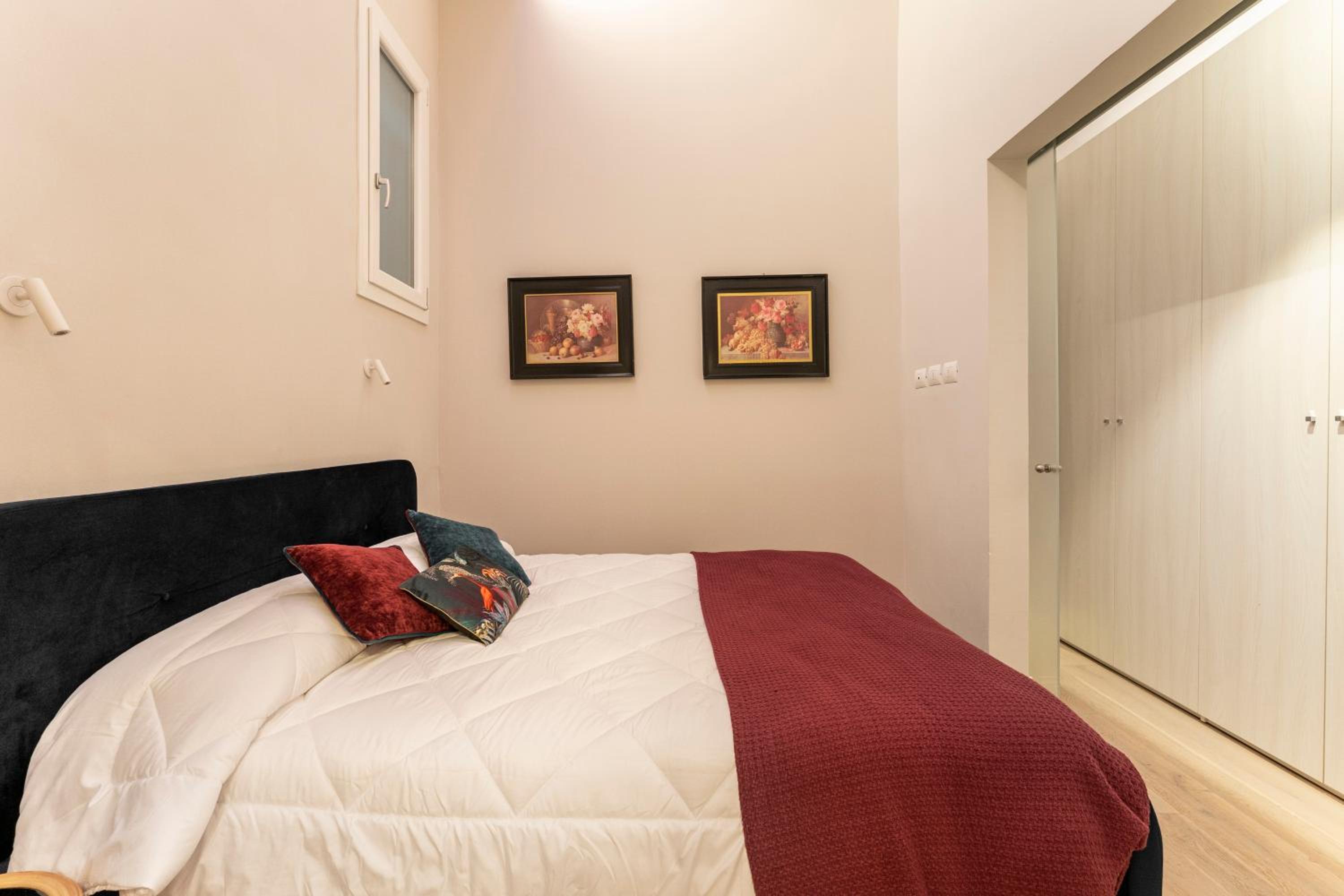 Art Apartment Luxury Sofia Suite