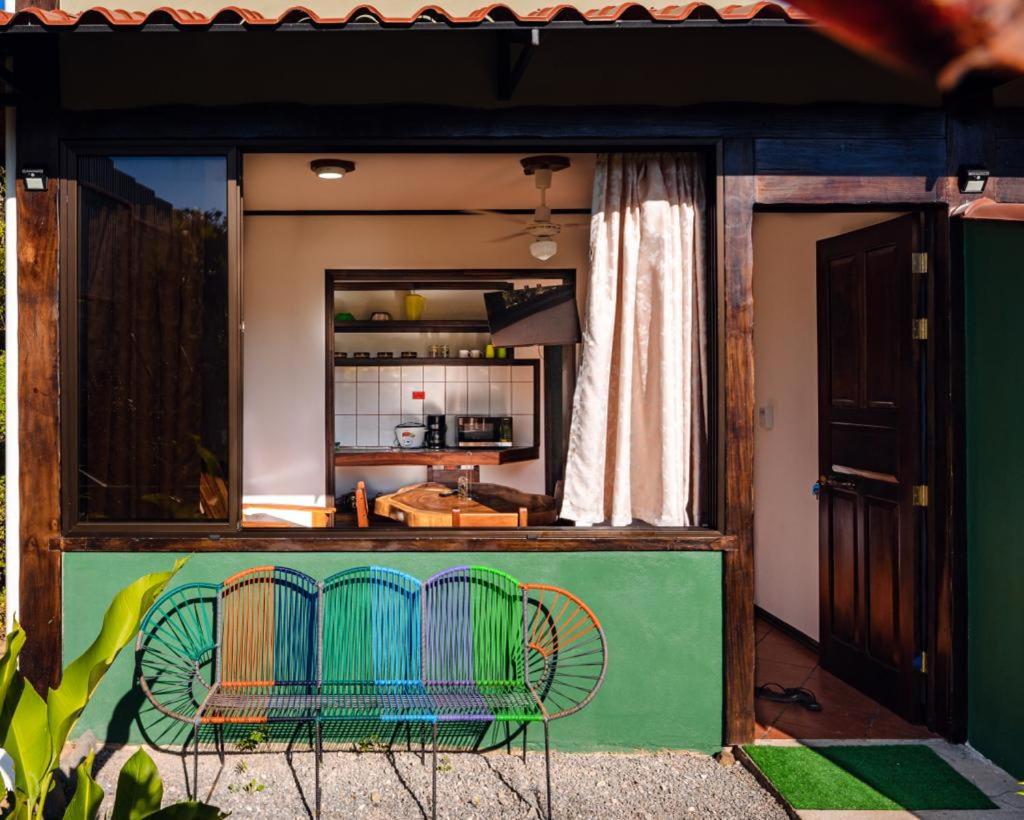 FLOR DE PARAISO BUNGALOWS