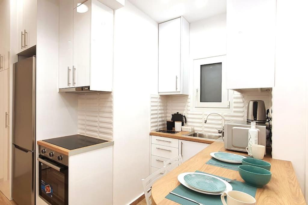 Acropolis Thisio Apartment 2 bedrooms 2 bathrooms