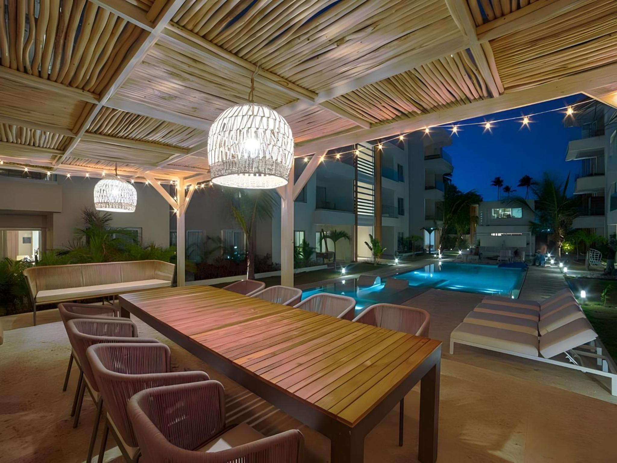 Beach Garden I F3 Luxury Condo view 3