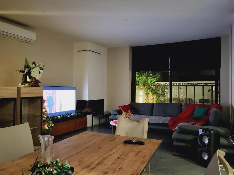 LT Luxury Villa