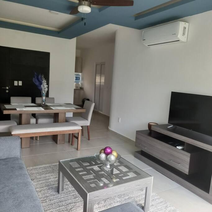 Casa con alberca VM