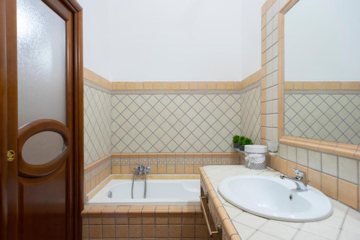 SpaccaNapoli Home