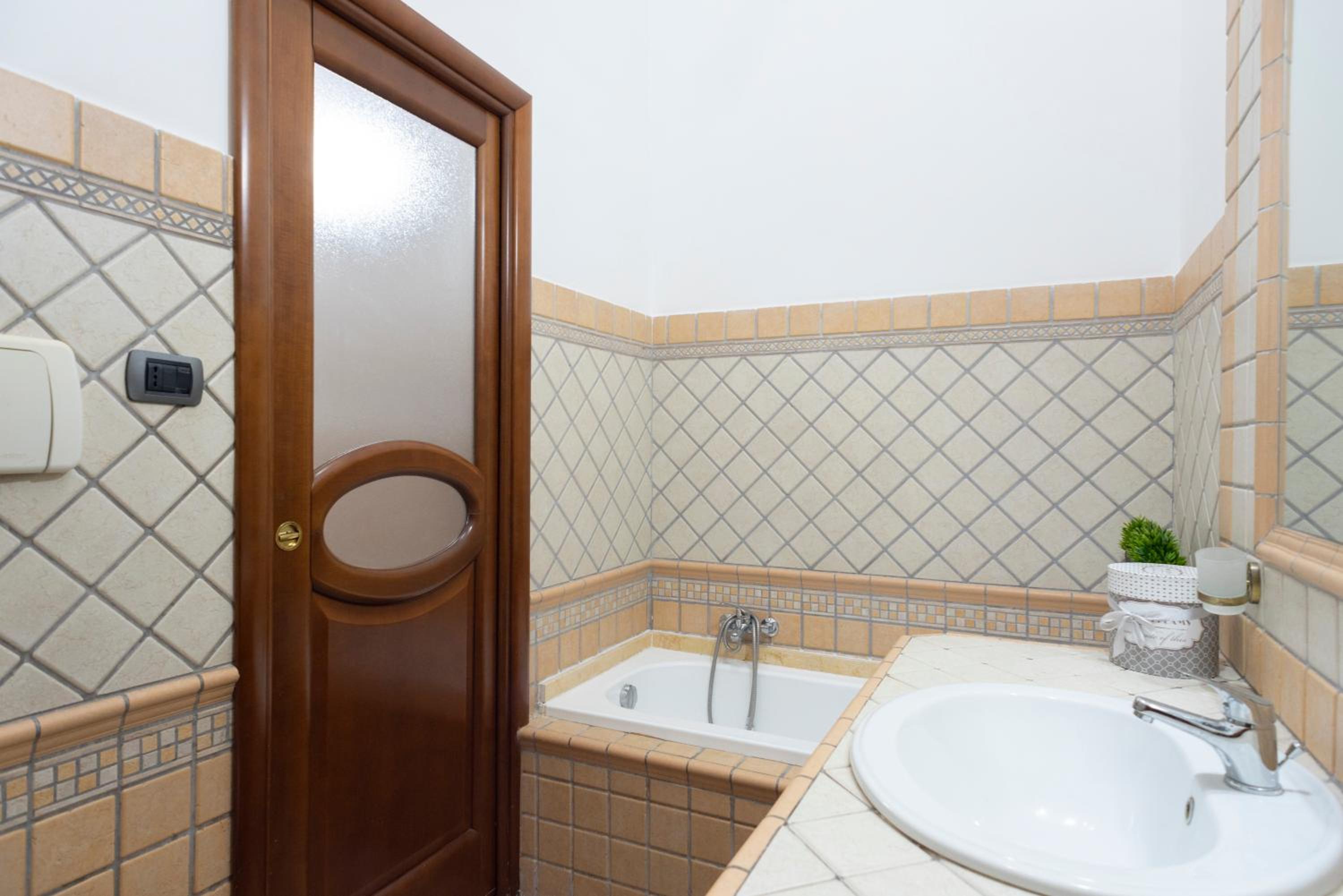 SpaccaNapoli Home