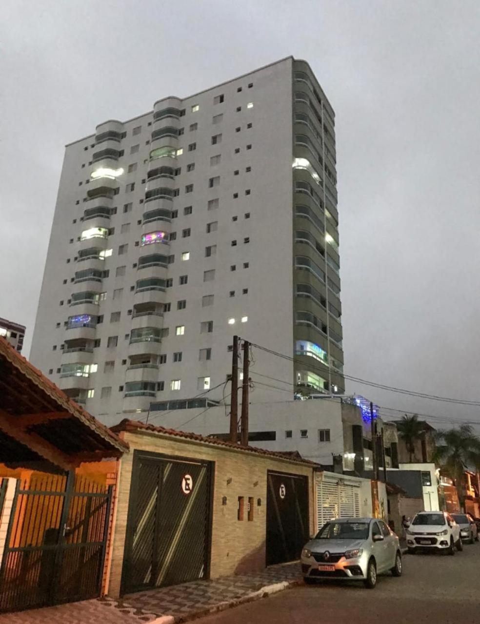 Apartamento - Apto Cidade Ocian - Praia Grande - Alto padrão 94mts - 2 Suítes