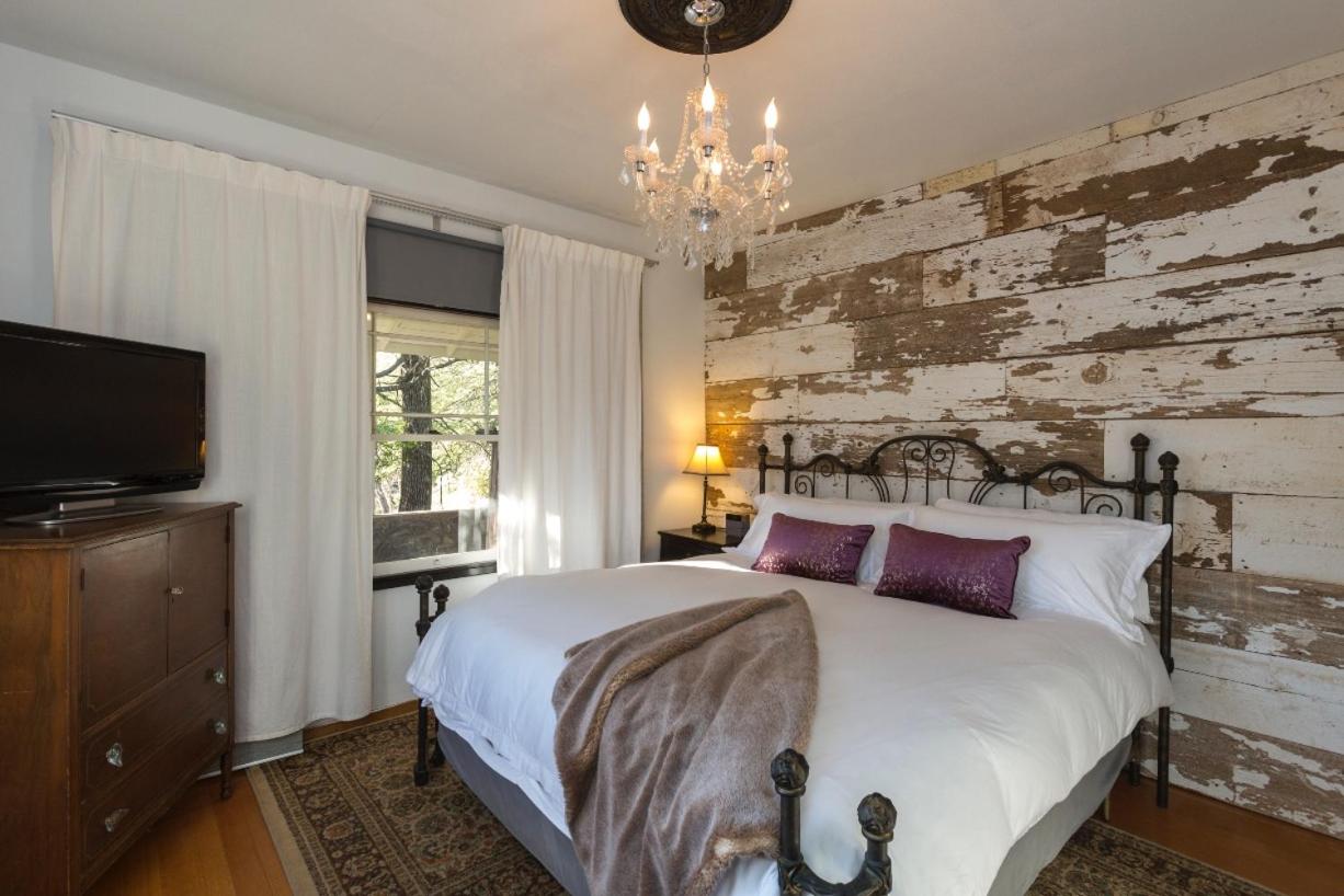 Bed and Barrel at Stonehouse Cellars view 5