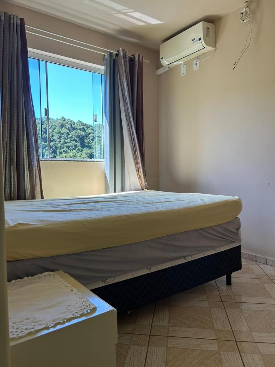 Apartamento completo, climatizado