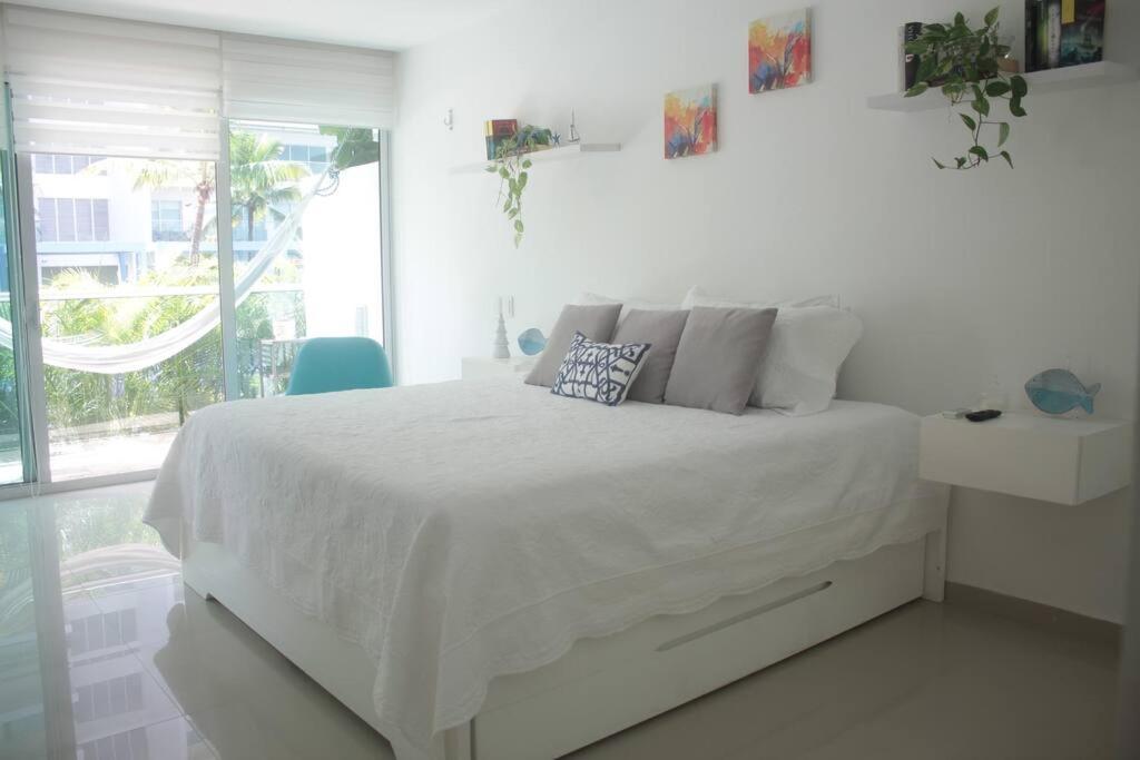 Beachfront Bliss-2BR Haven Steps from Sandy Shores