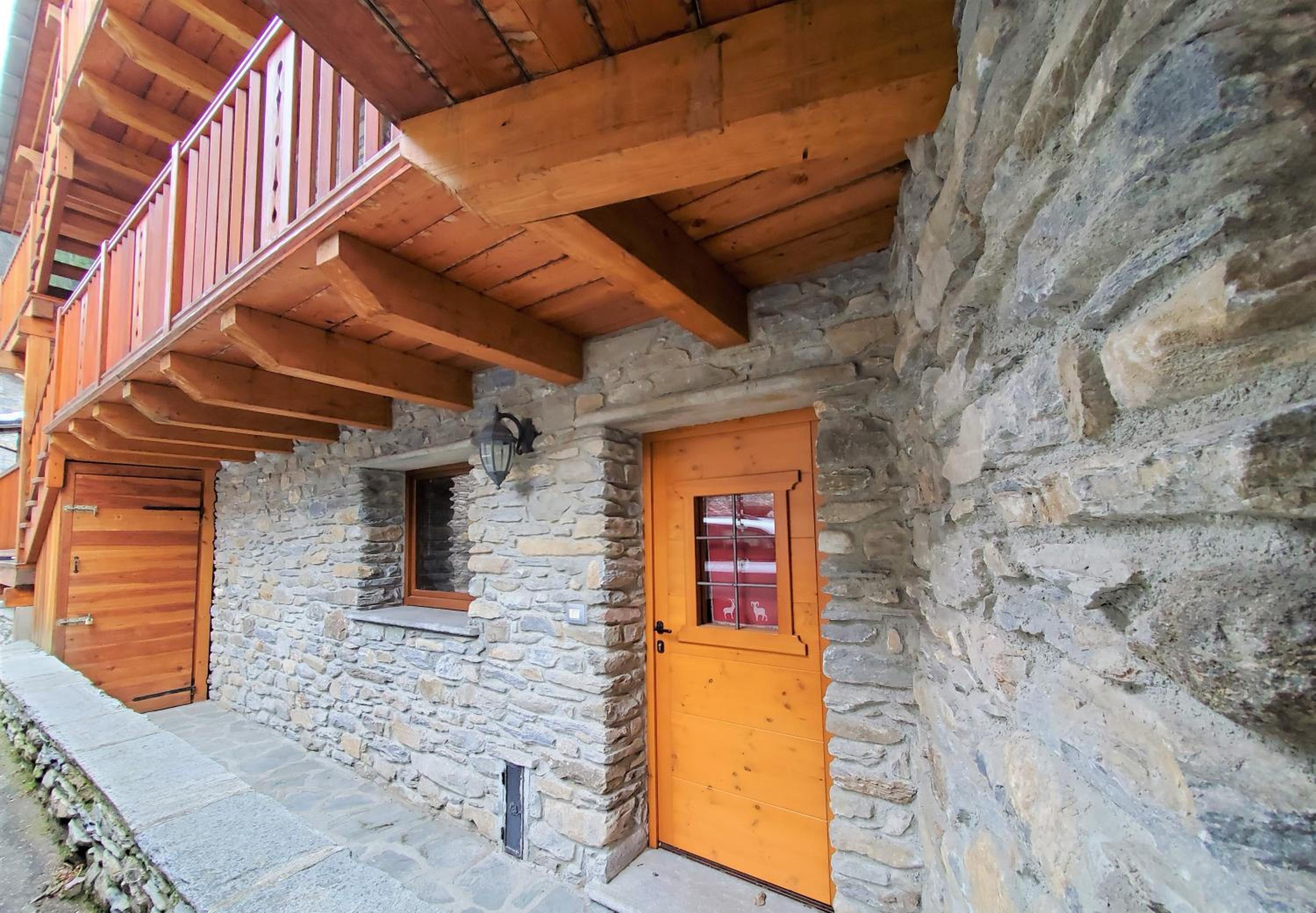 Champex Apartments