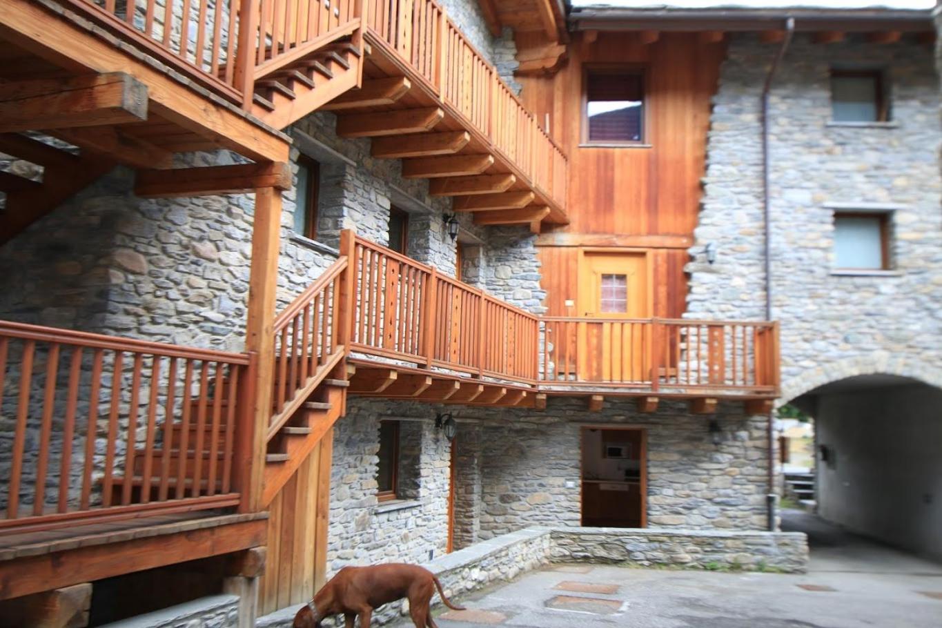 Champex Apartments