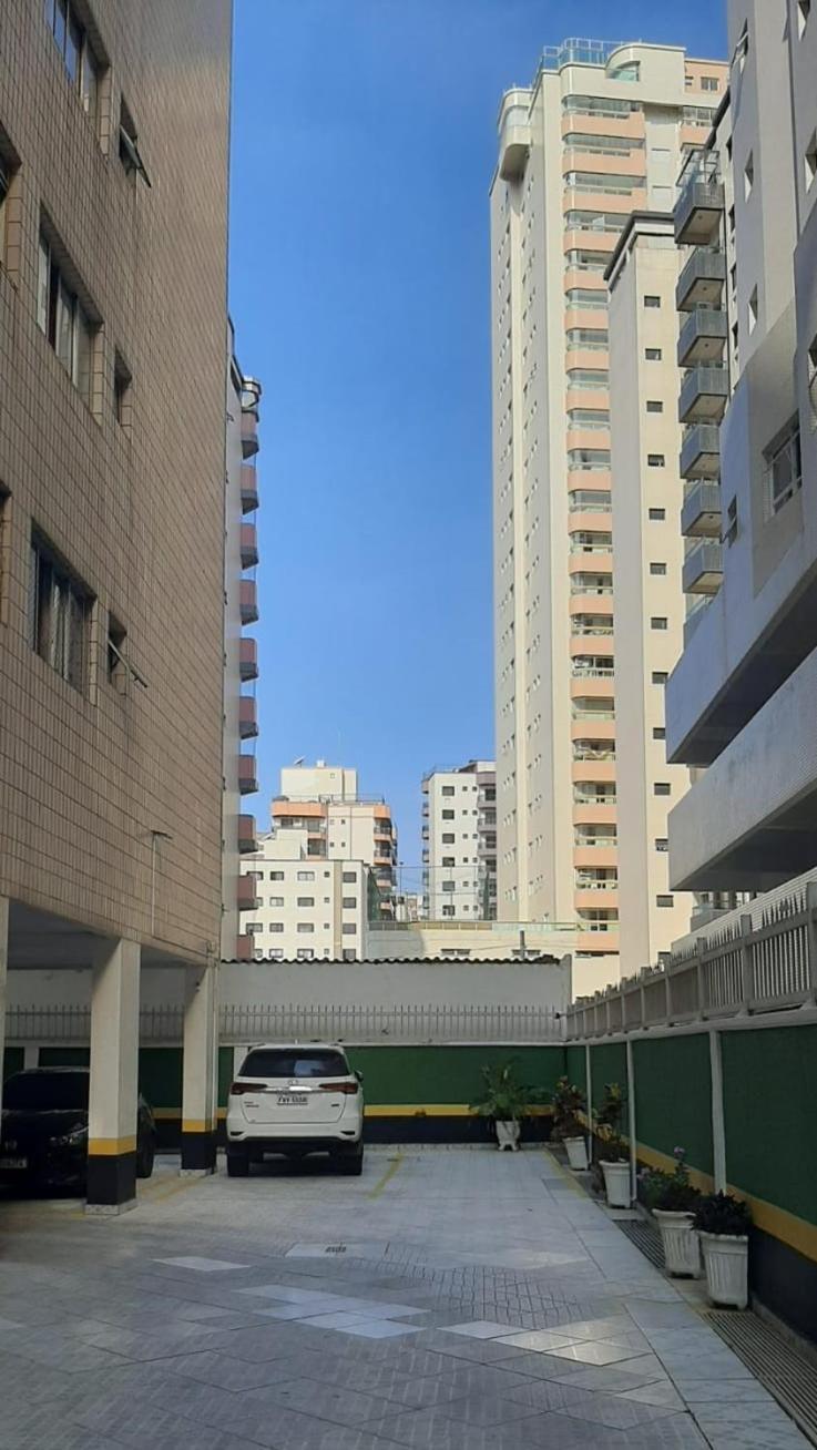 Apartamento frente mar Aviação PG