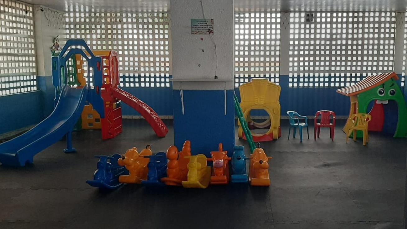 Apartamento frente mar Aviação PG
