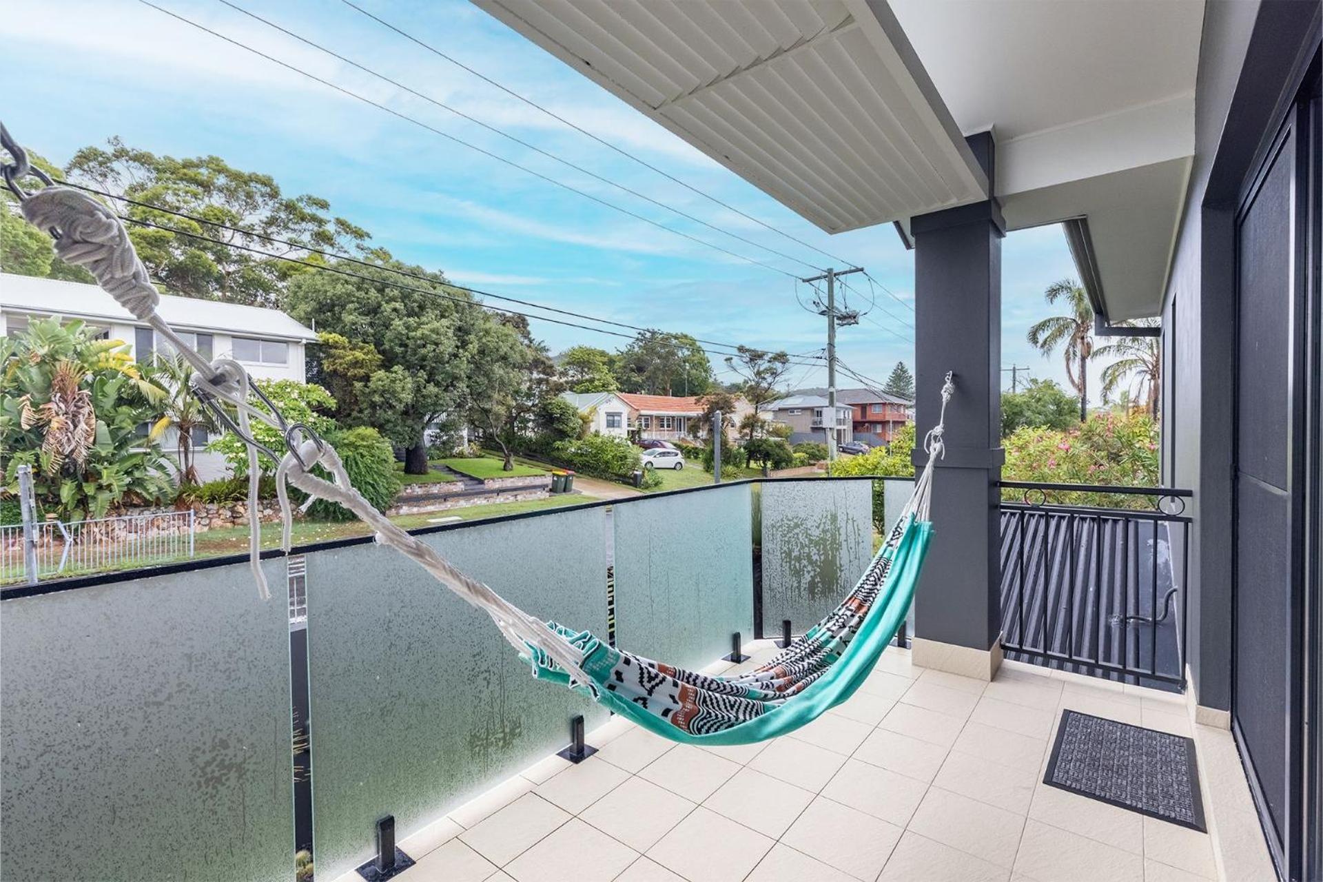 Beach Haven 3a Messines Street 4 Minute walk to the beach Wifi Air Con