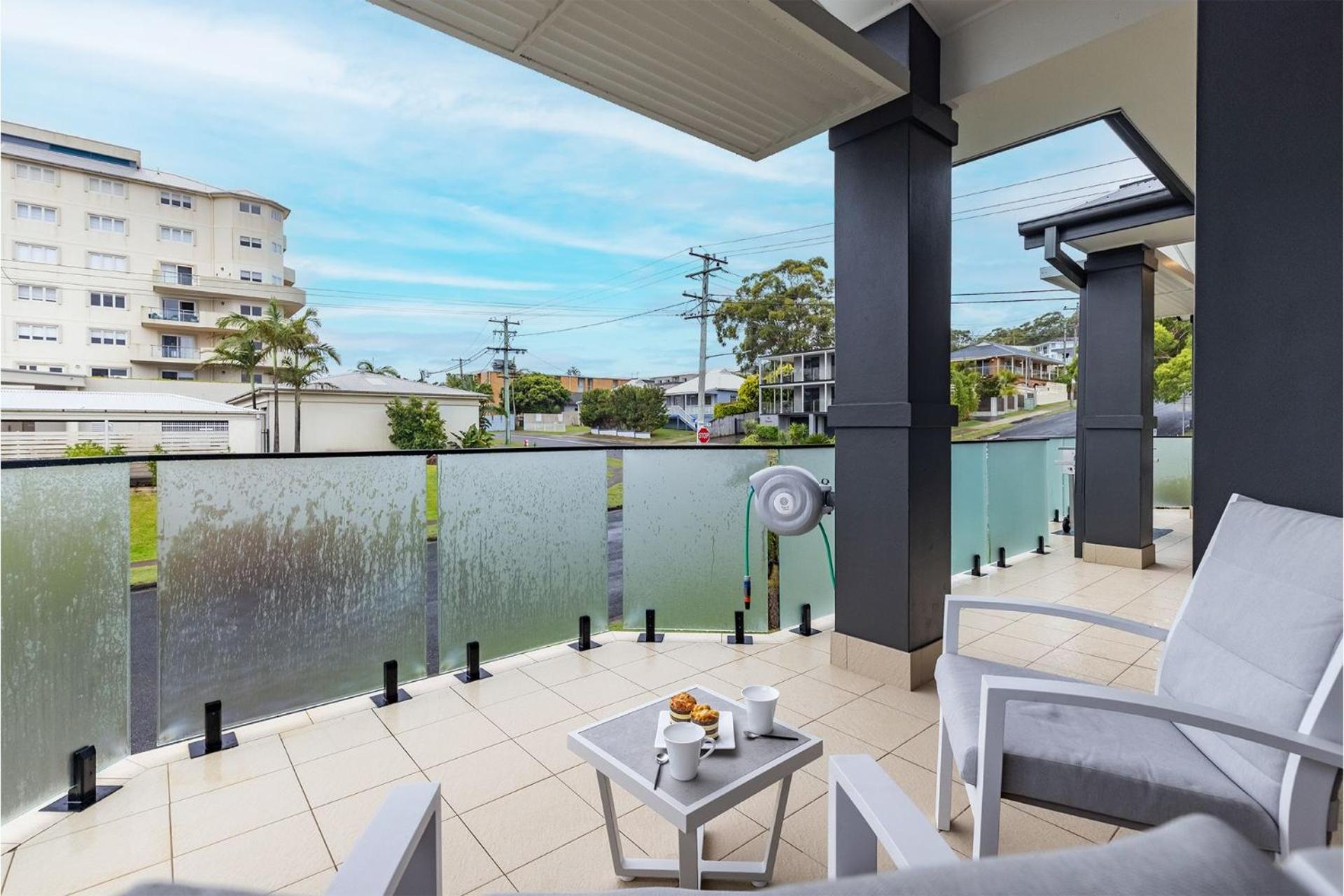 Beach Haven 3a Messines Street 4 Minute walk to the beach Wifi Air Con