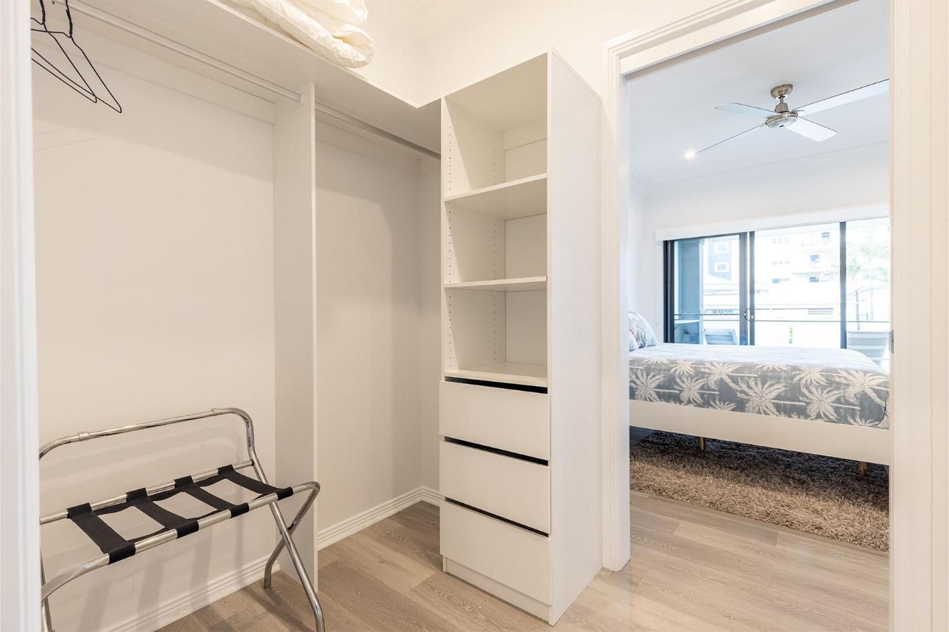 Beach Haven 3a Messines Street 4 Minute walk to the beach Wifi Air Con