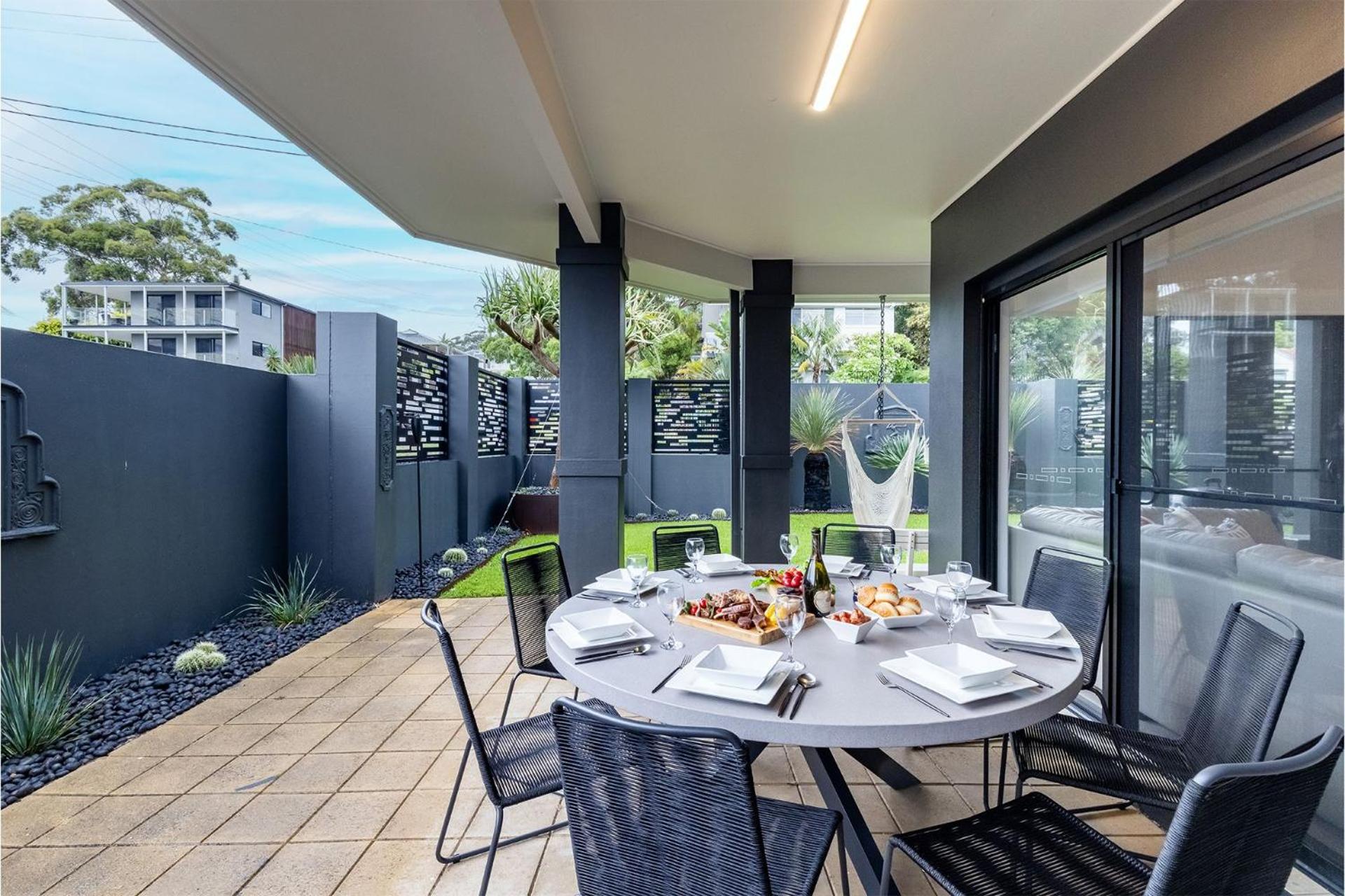Beach Haven 3a Messines Street 4 Minute walk to the beach Wifi Air Con